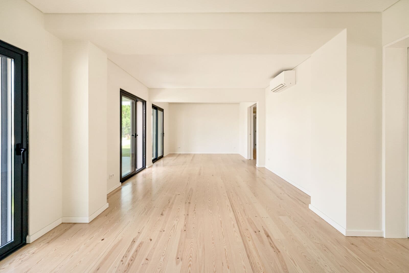 Apartamento T3 com jardim - Imagem 5