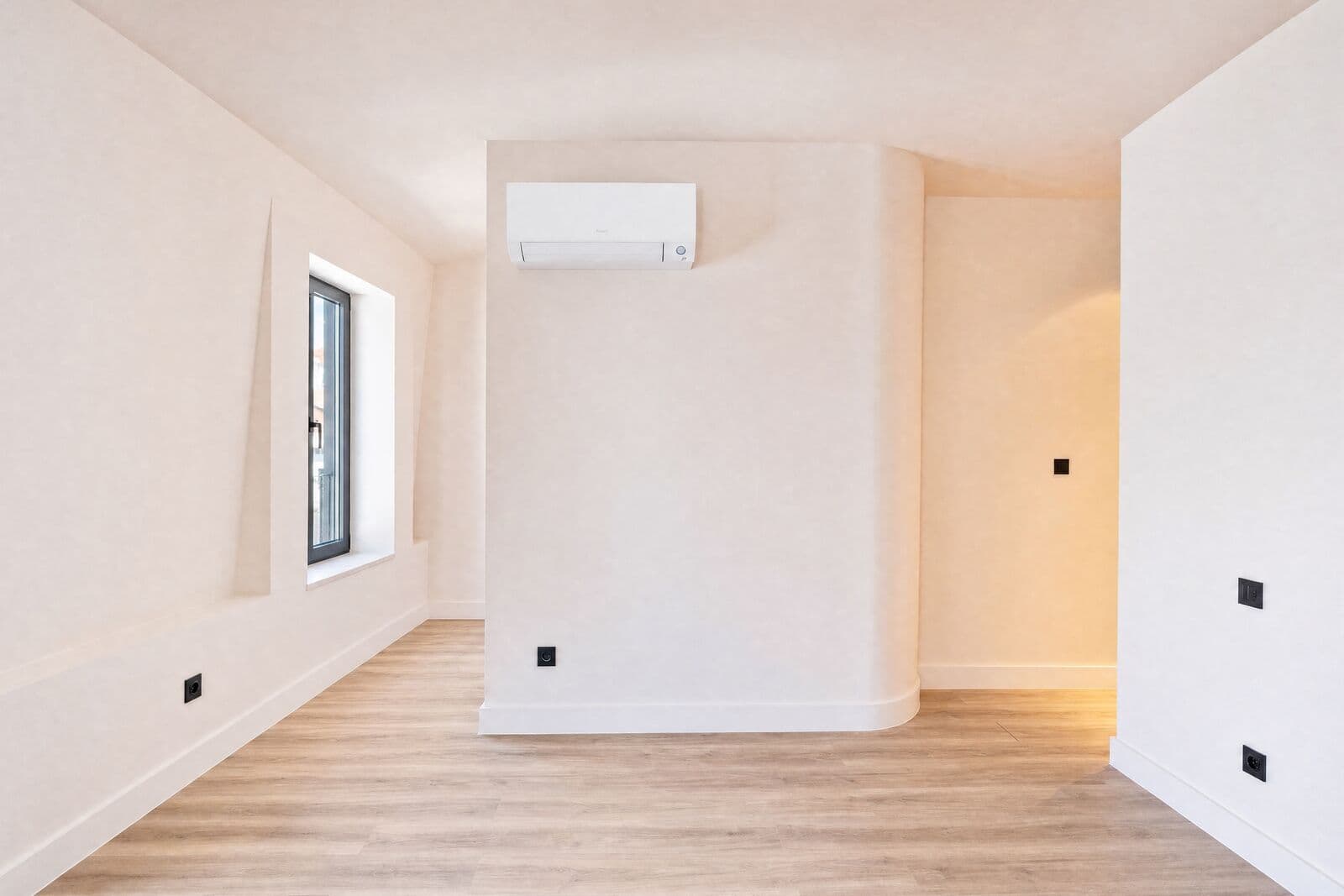 2 Bedroom Apartment with a terrace, Centro Histórico Cascais, Cascais - Image 19