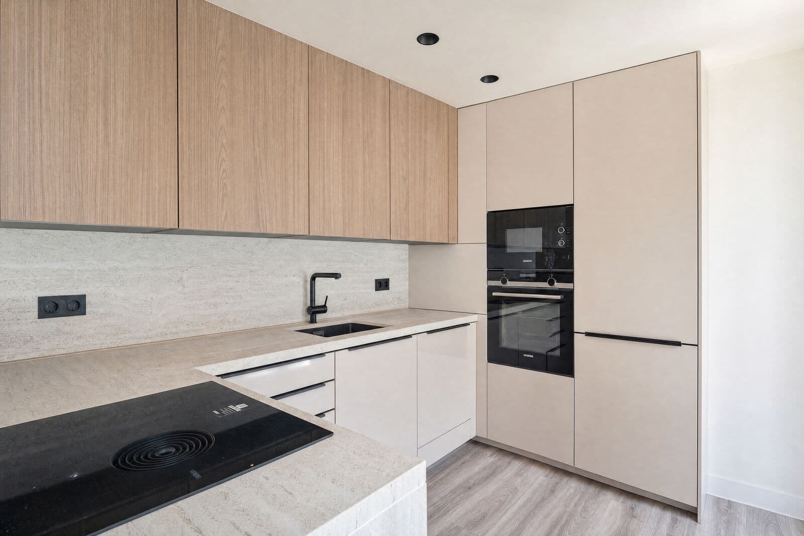 2 Bedroom Apartment with a terrace, Centro Histórico Cascais, Cascais - Image 8