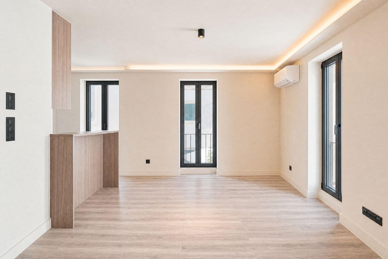 2 Bedroom Apartment with a terrace, Centro Histórico Cascais, Cascais - Image 1