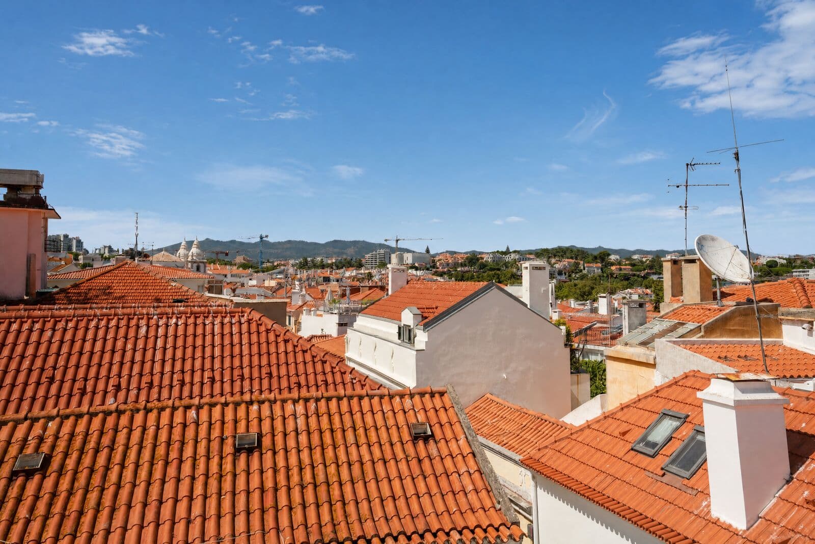 2 Bedroom Apartment with a terrace, Centro Histórico Cascais, Cascais - Image 29