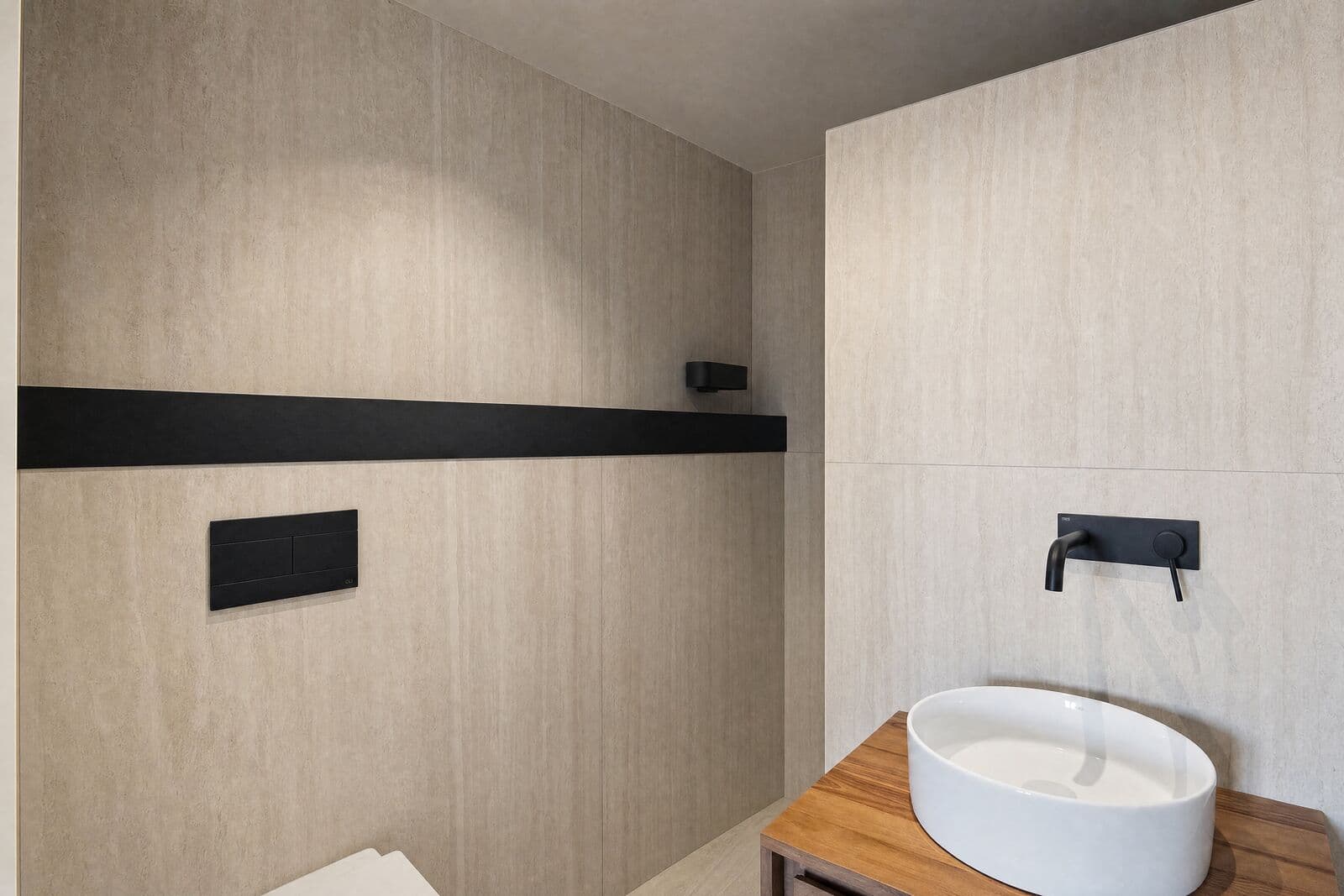 2 Bedroom Apartment with a terrace, Centro Histórico Cascais, Cascais - Image 23