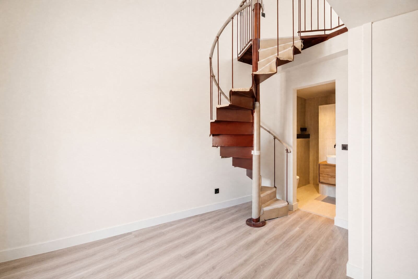 2 Bedroom Apartment with a terrace, Centro Histórico Cascais, Cascais - Image 22