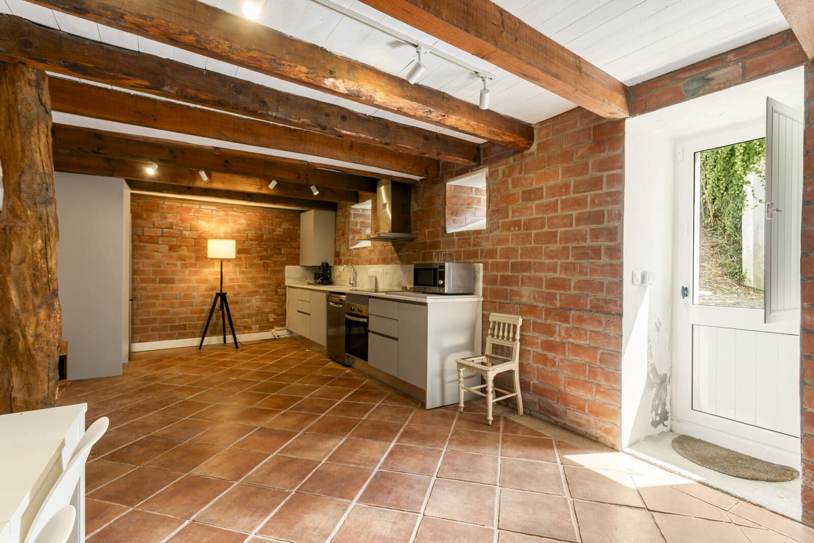 Moradia T5 com piscina, Dois Portos, Torres Vedras - Imagem 18