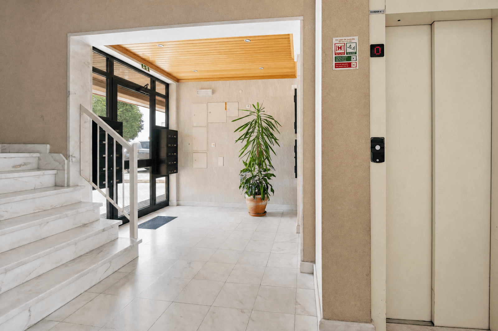 Apartamento T3 com estacionamento, Linda-a-Pastora Queijas, Oeiras - Imagem 42