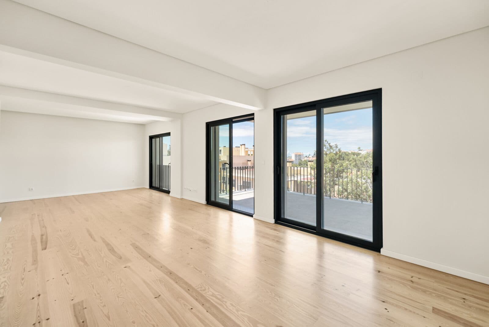 Apartamento T3 com vista - Imagem 6