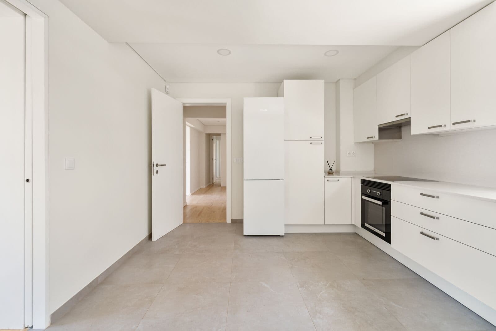 Apartamento T3 com vista - Imagem 7
