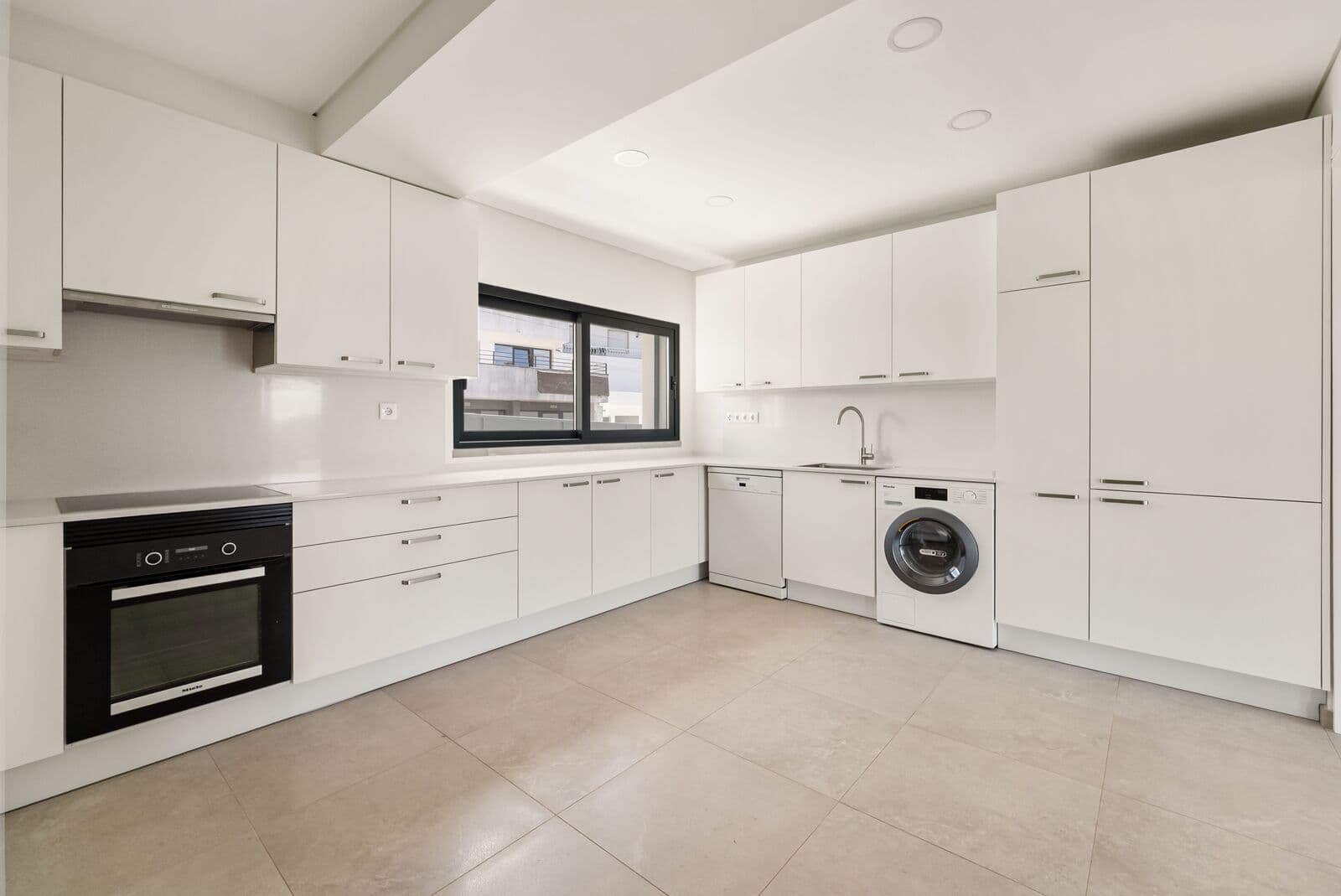 Apartamento T3 com vista - Imagem 8