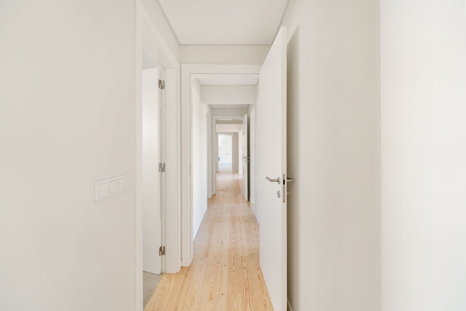 Apartamento T3 com vista - Imagem 11