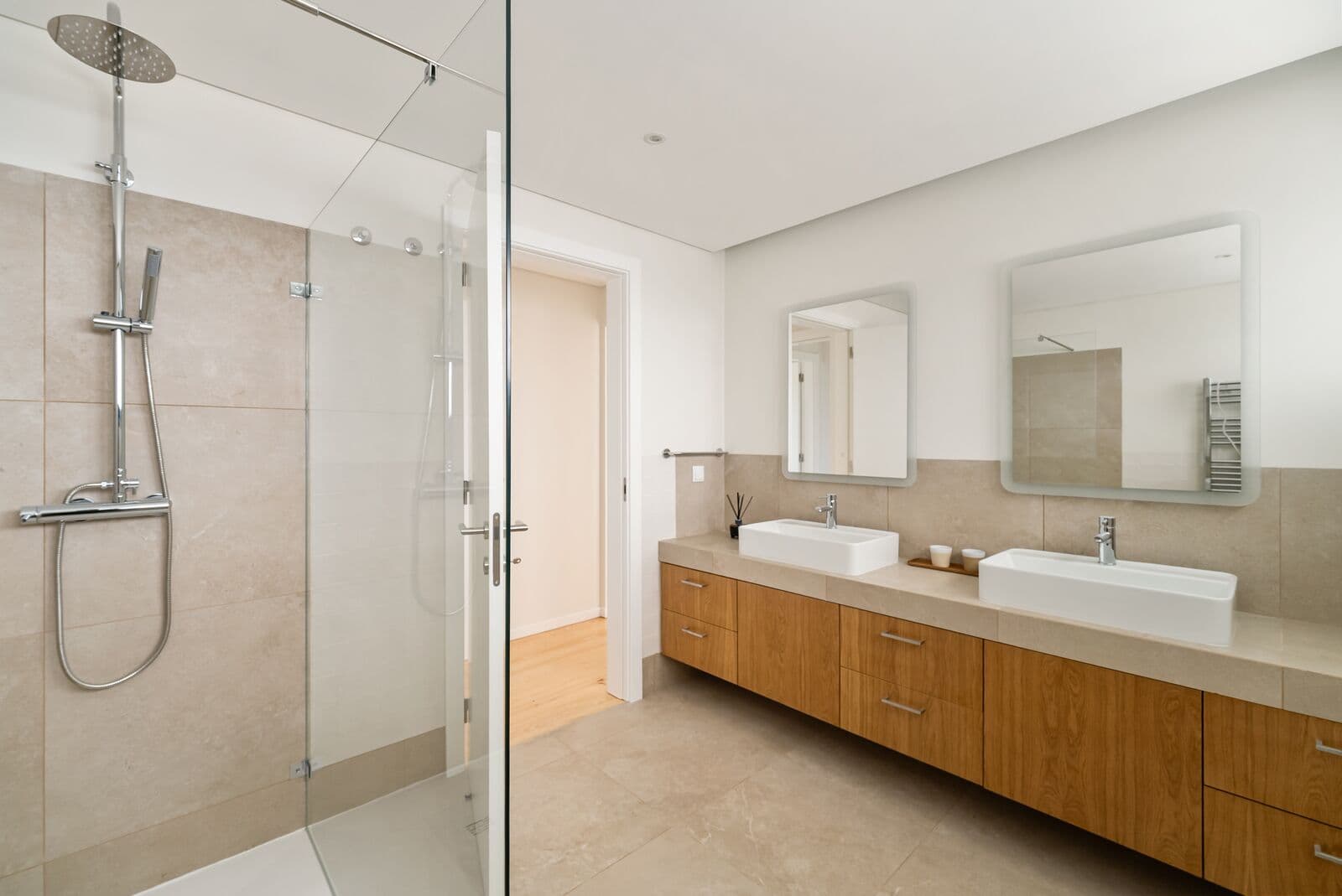 Apartamento T3 com vista - Imagem 17