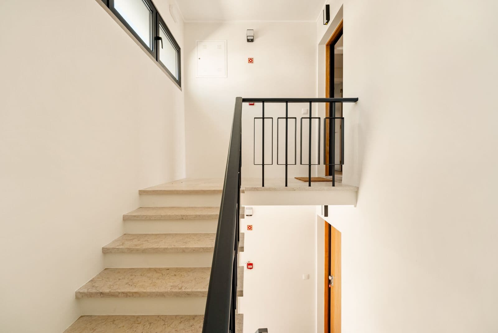 Apartamento T2 com vista, Amoreira, Cascais - Imagem 18