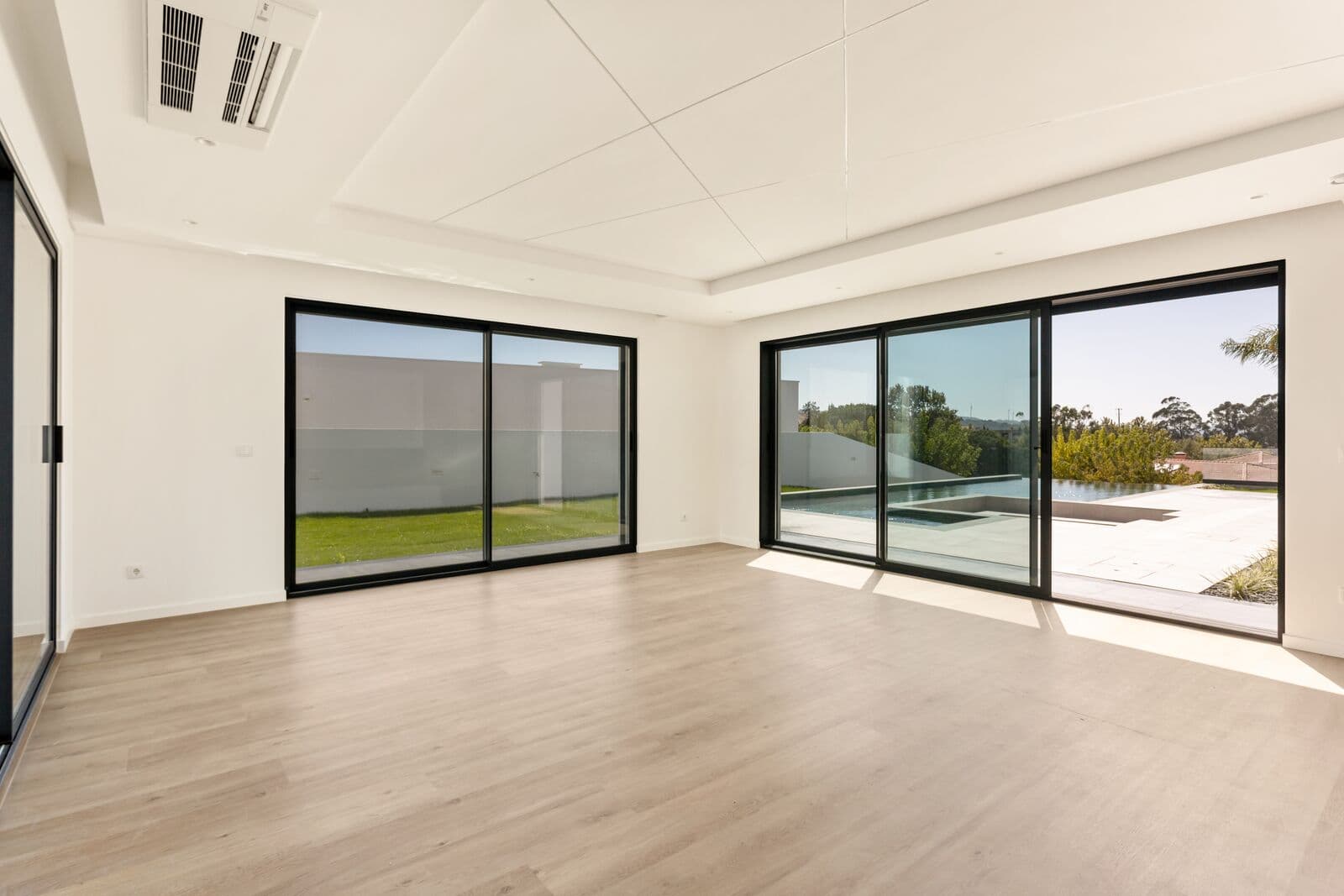 Moradia T5 com piscina, Torres Vedras - Imagem 11