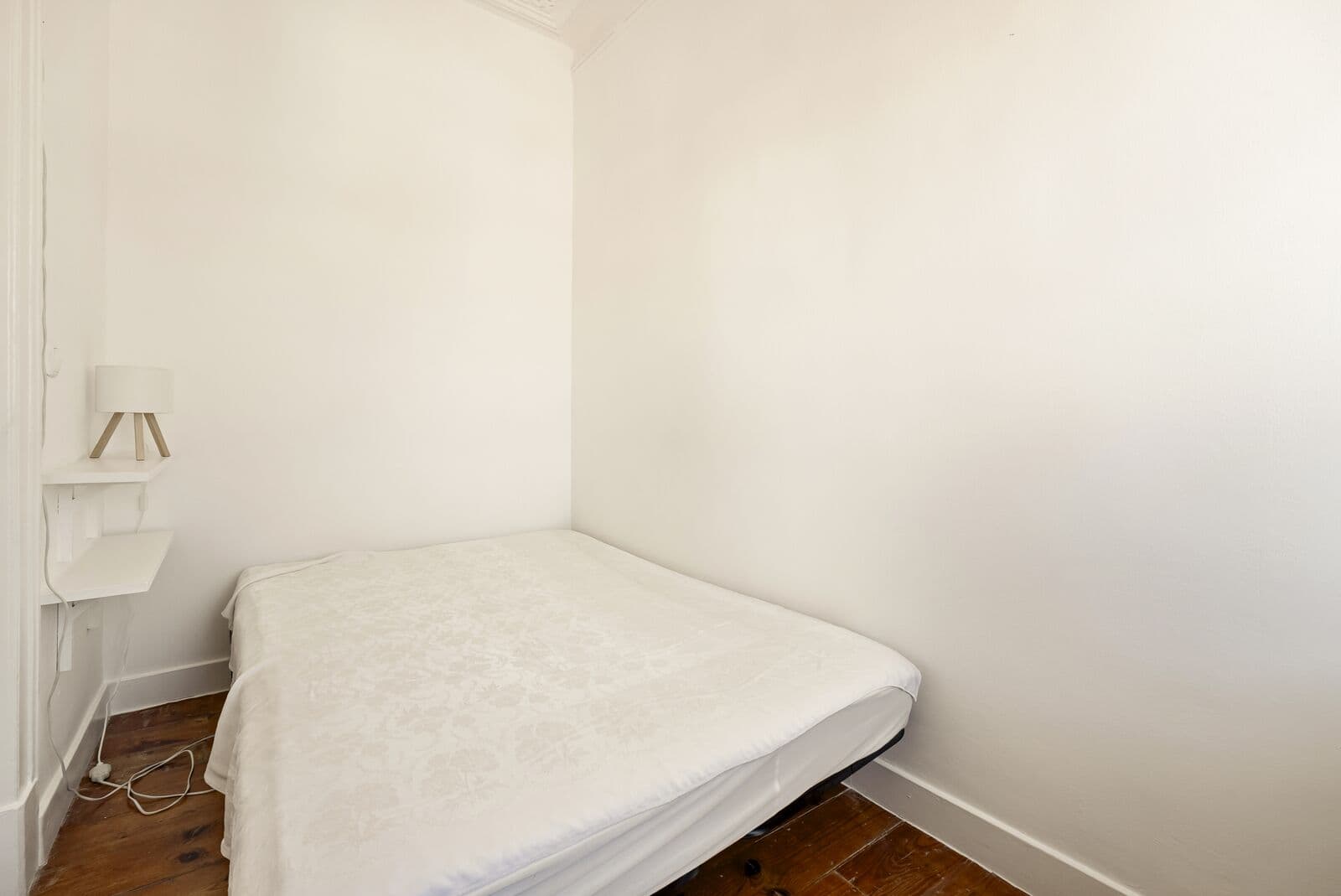 Apartamento T2 com vista, Mouraria, Lisboa - Imagem 7