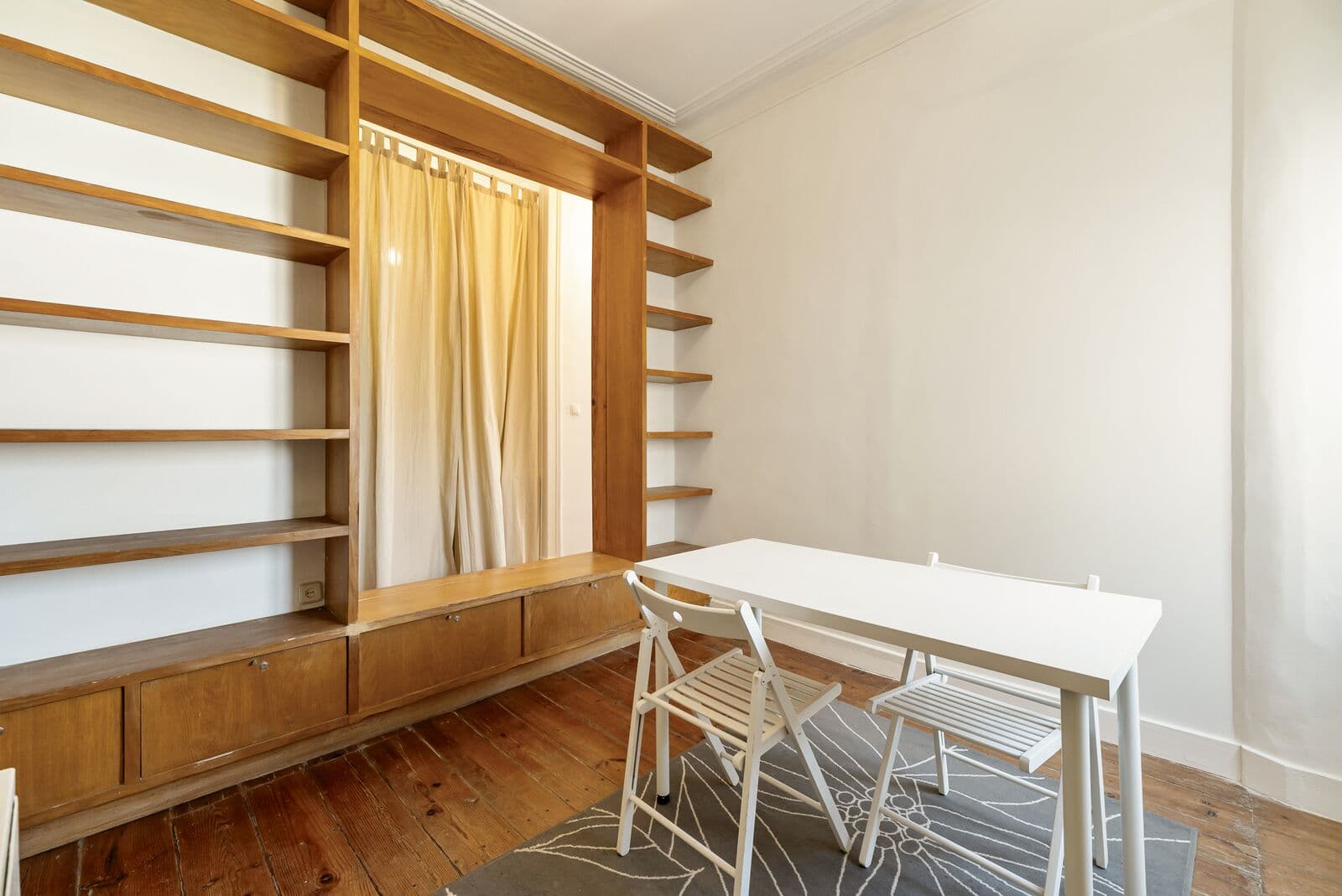 Apartamento T2 com vista, Mouraria, Lisboa - Imagem 15