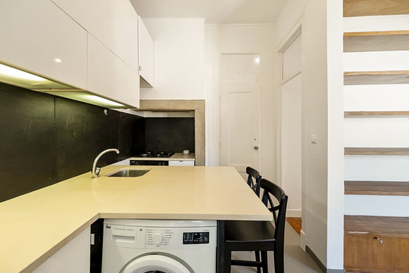 Apartamento T2 com vista, Mouraria, Lisboa - Imagem 18
