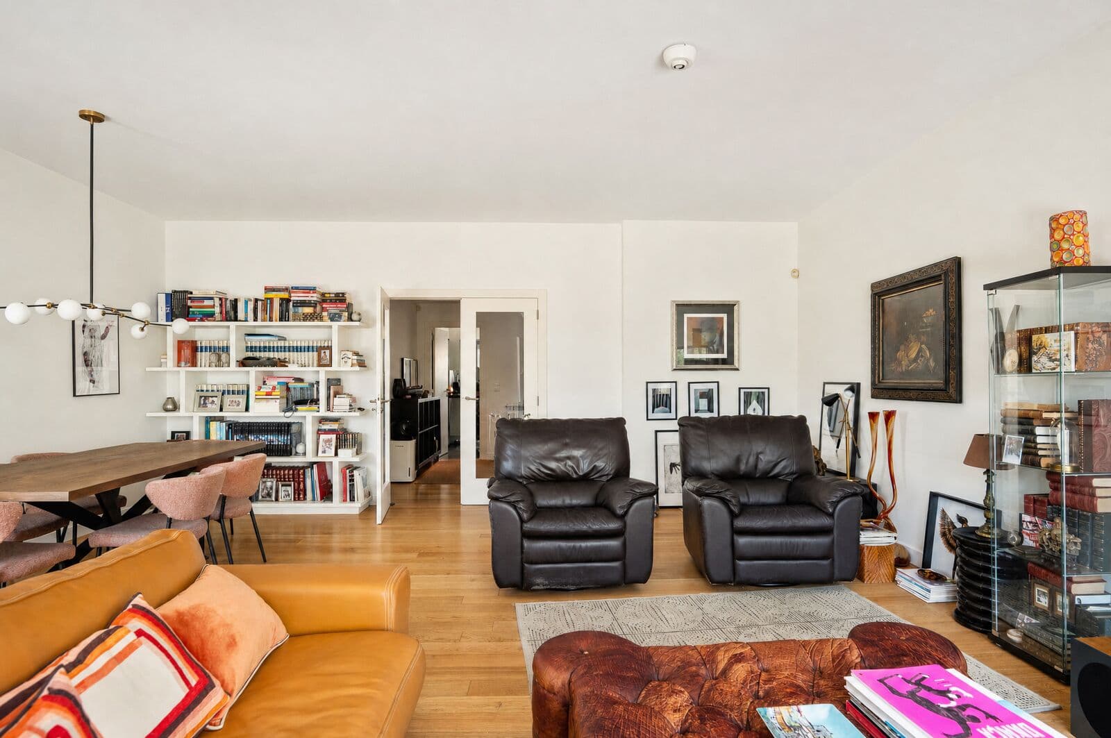 Apartamento T4 com estacionamento, Quinta dos Alcoutins, Lisboa - Imagem 2
