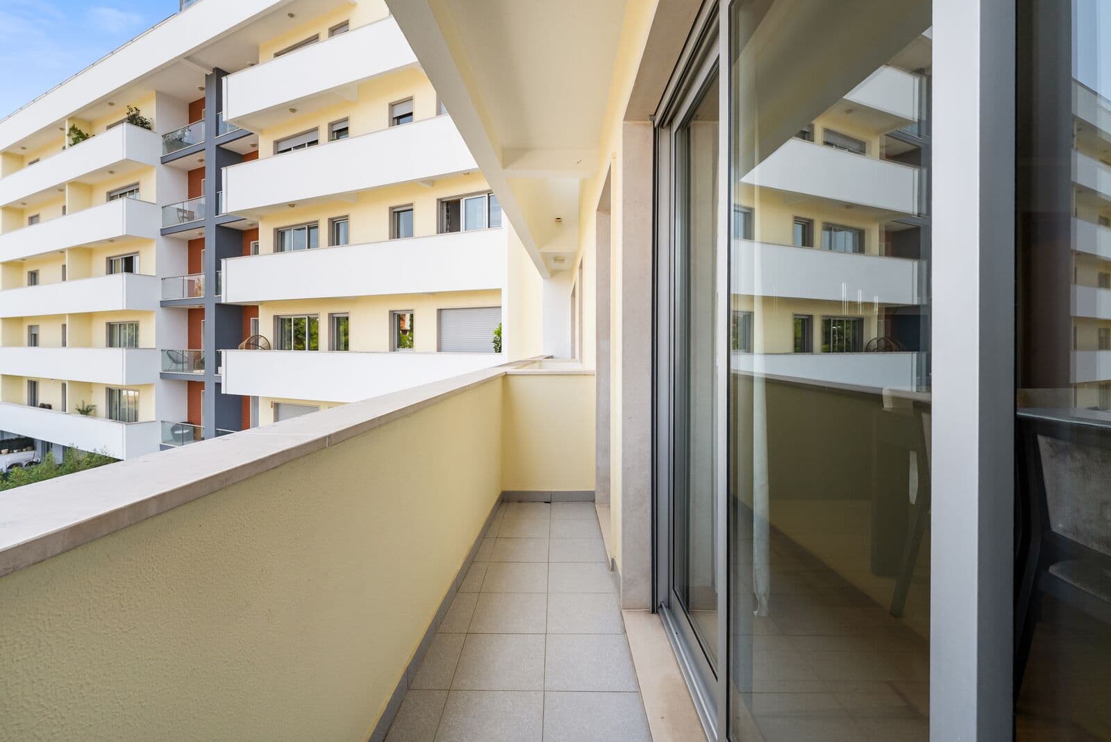Apartamento T4 com estacionamento, Carnaxide, Oeiras - Imagem 8
