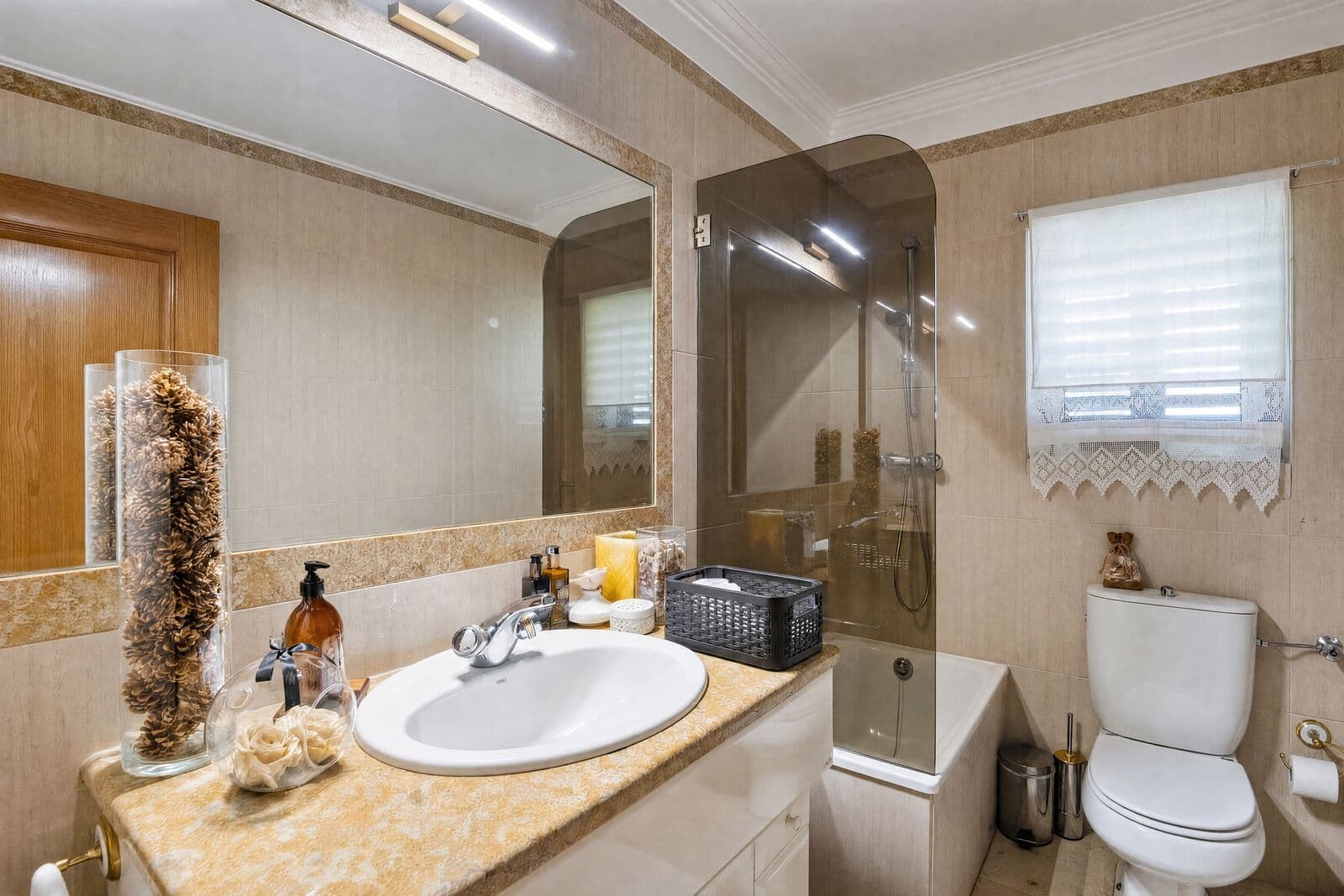 Moradia T5 + 1 com piscina, Parede, Cascais - Imagem 23