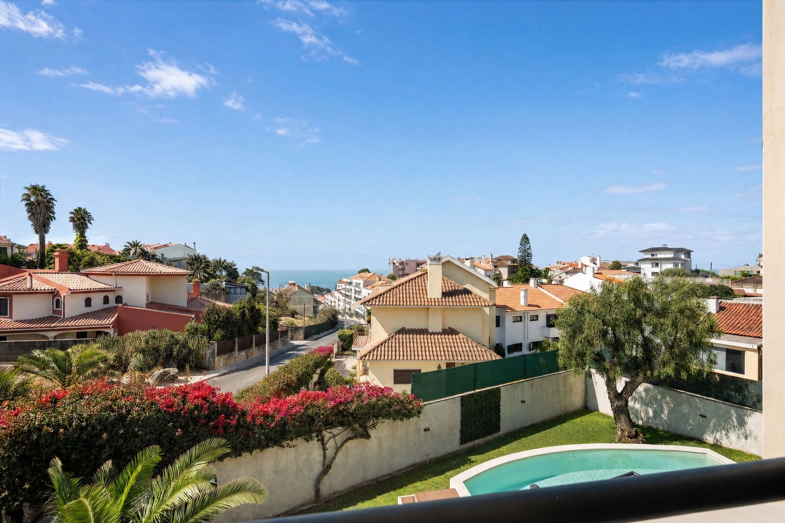 Moradia T5 + 1 com piscina, Parede, Cascais - Imagem 4