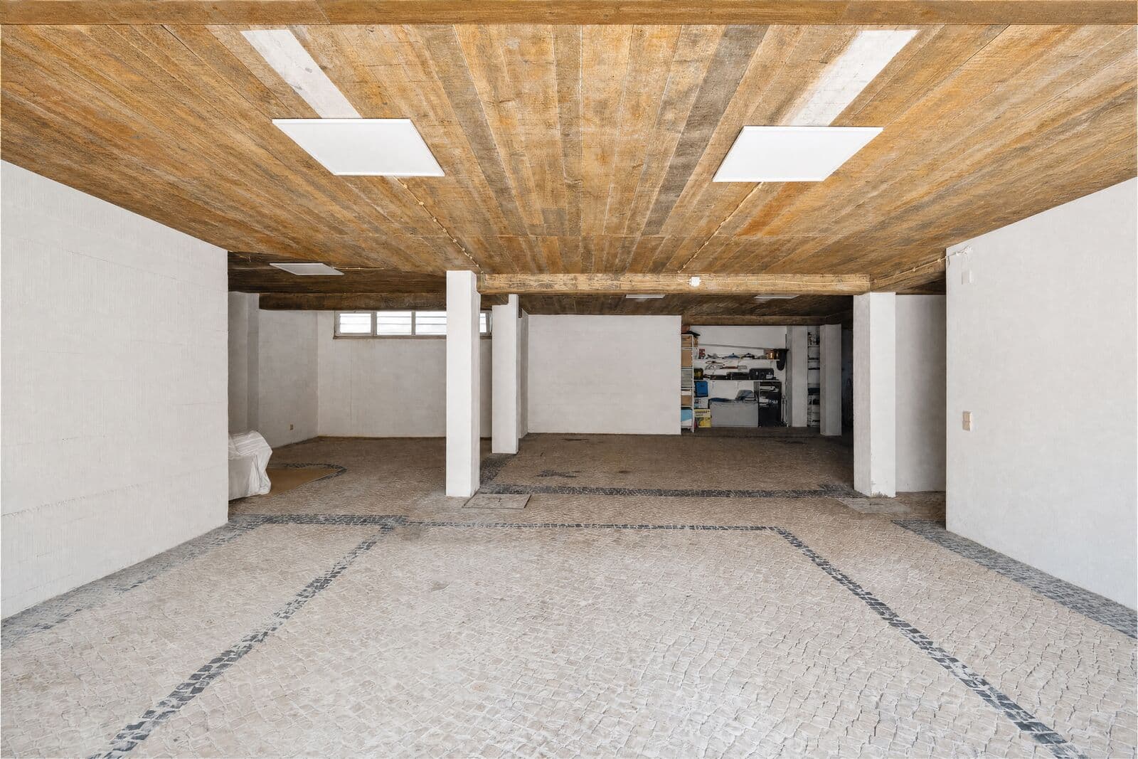 Moradia T5 + 1 com piscina, Parede, Cascais - Imagem 33