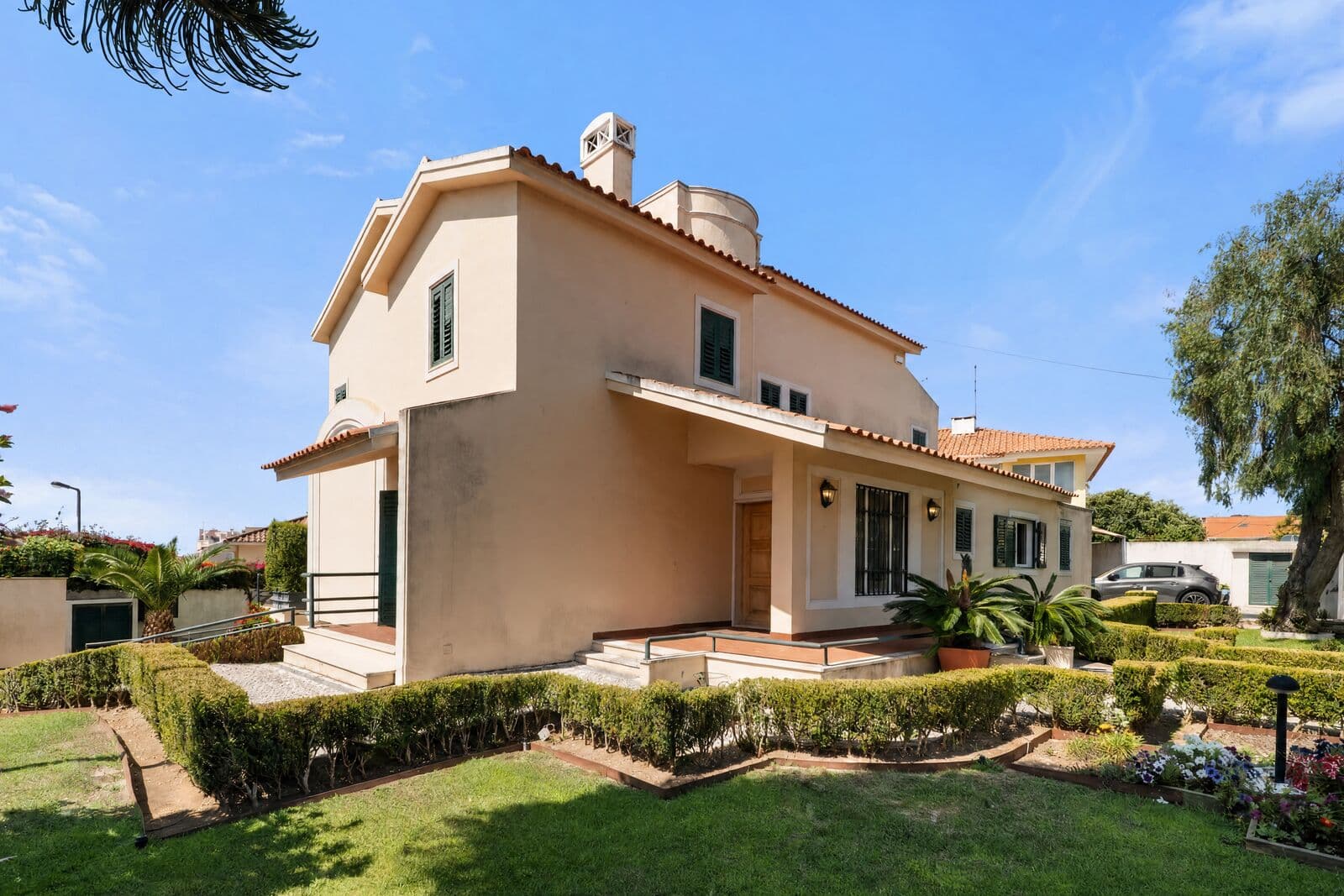 Moradia T5 + 1 com piscina, Parede, Cascais - Imagem 3