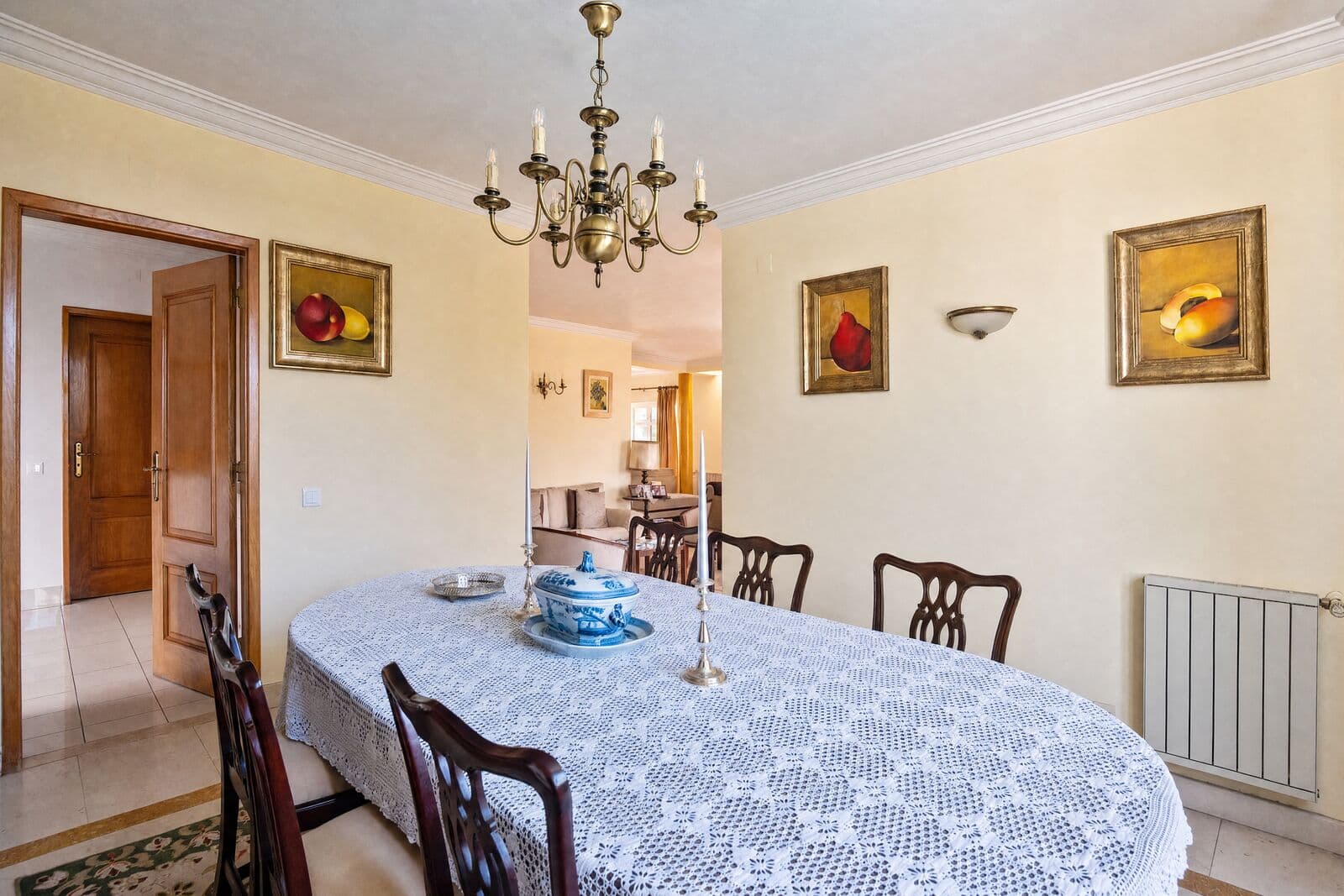 Moradia T5 + 1 com piscina, Parede, Cascais - Imagem 18