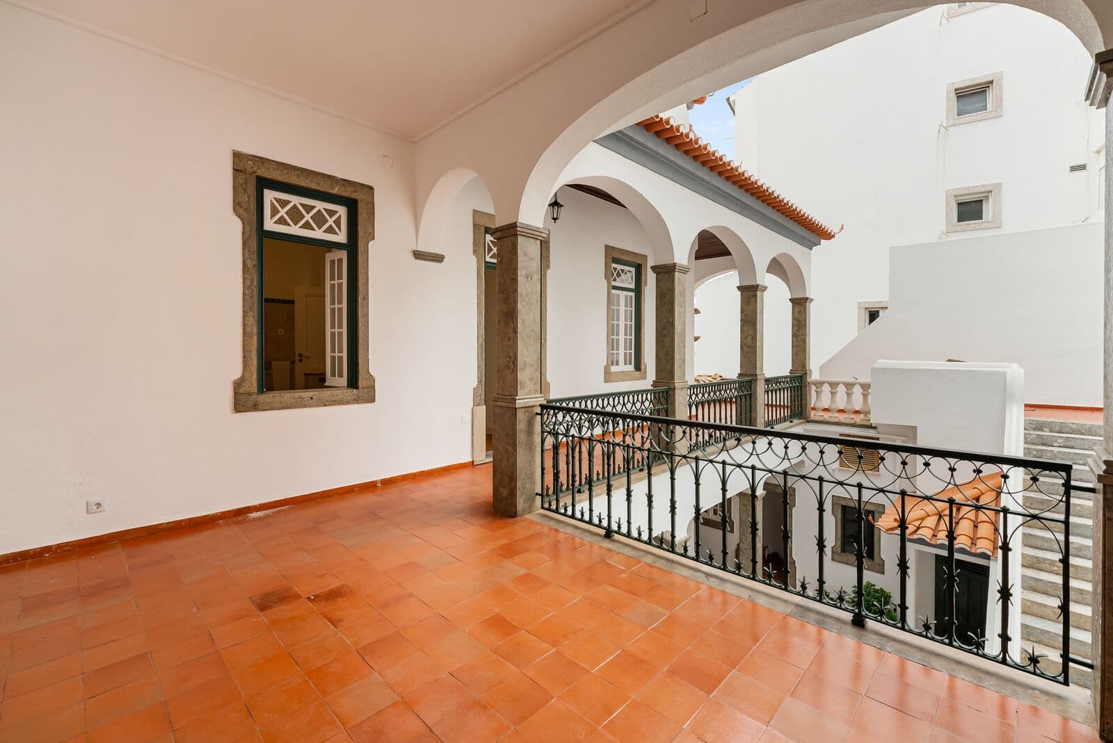 Moradia T6 com jardim, Monte Estoril, Cascais - Imagem 13
