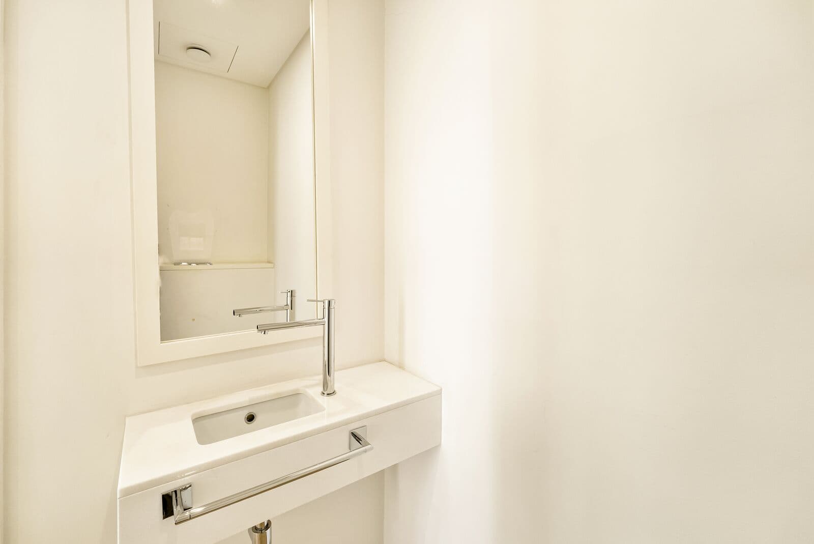 Apartamento T1 com estacionamento, Arroios, Lisboa - Imagem 16