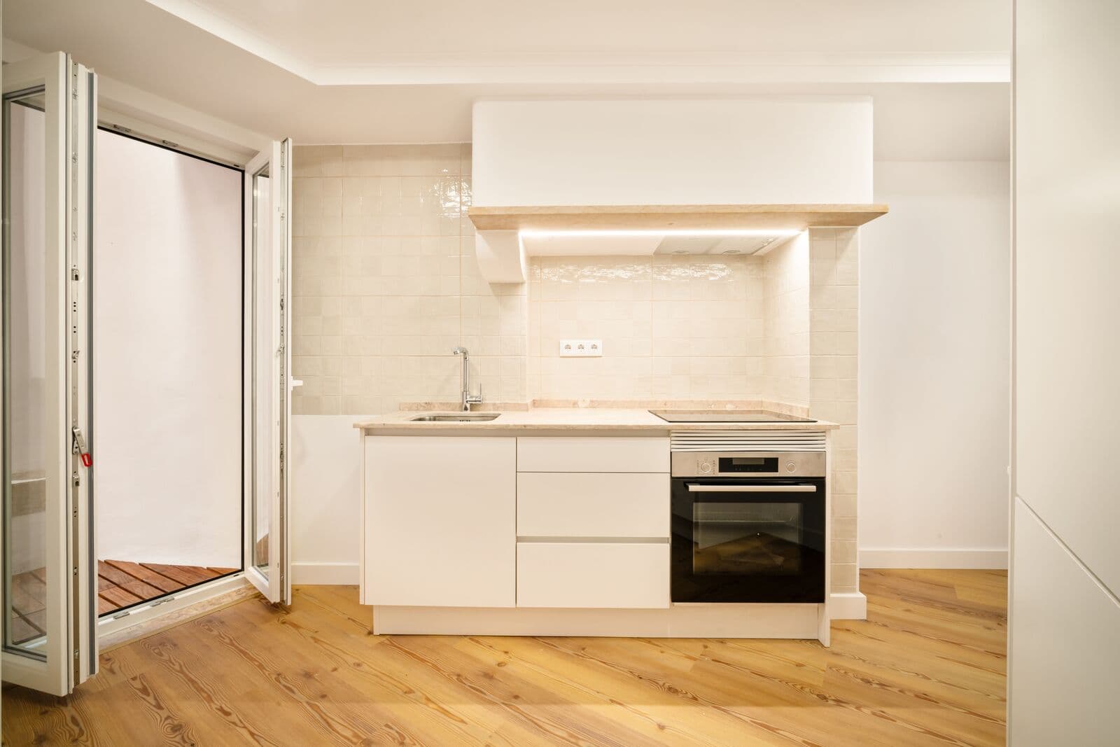Apartamento T1 remodelado, Príncipe Real, Lisboa - Imagem 15