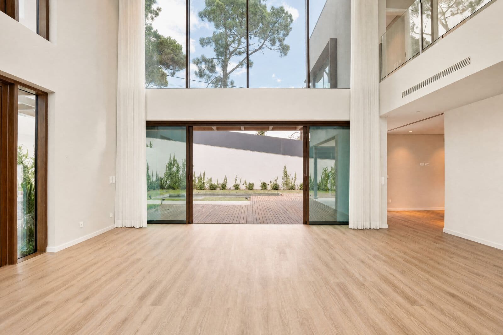 Moradia Isolada T4 com piscina, São João do Estoril, Cascais - Imagem 2