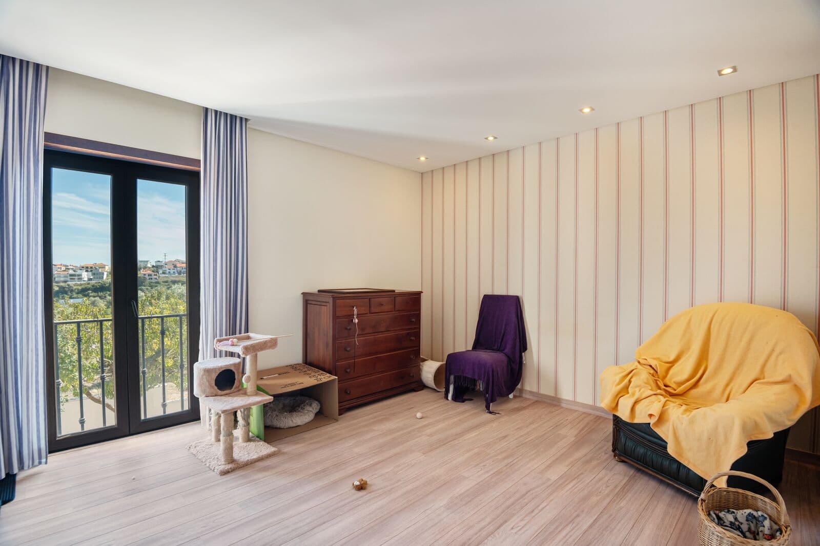 Moradia Isolada T5 + 1 com jardim, São João da Talha, Loures - Imagem 32