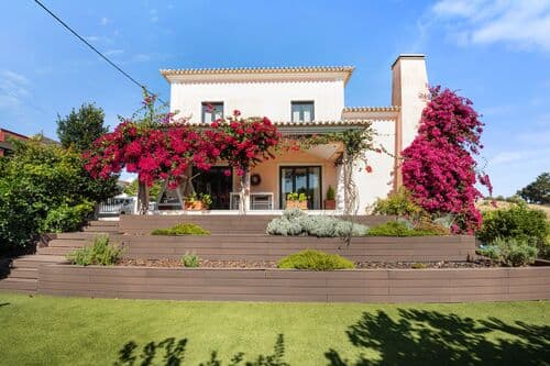 PF41329 - Moradia Isolada T5 + 1 com jardim, São João da Talha, Loures - Imagem 1