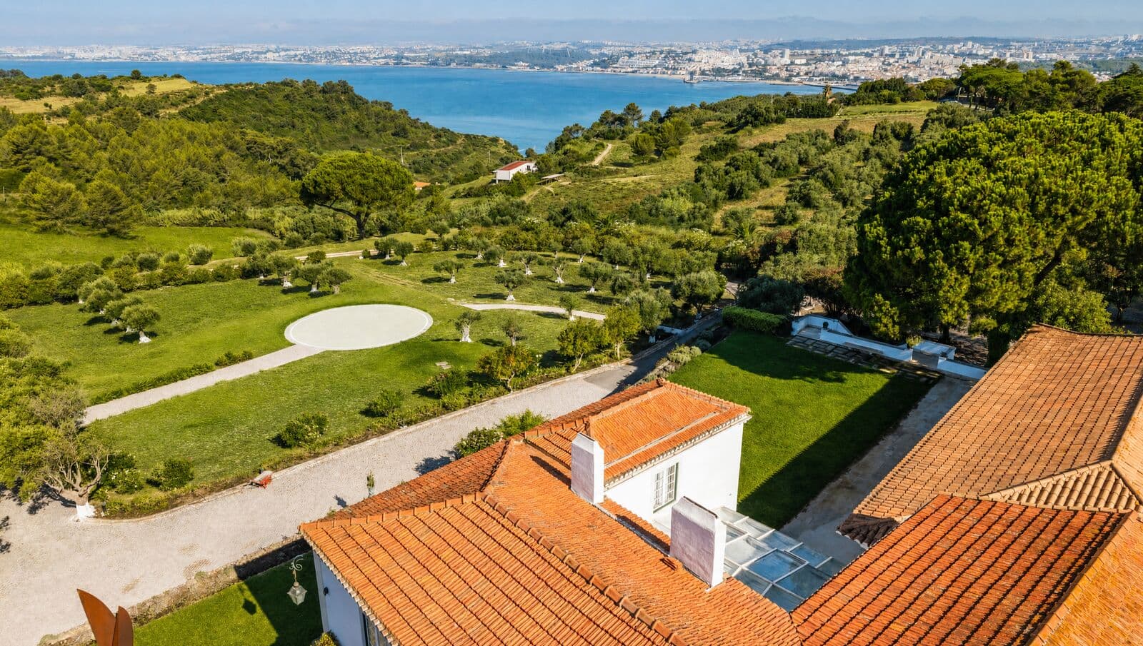 Farm 7.9 ha, Trafaria, Almada - Image 18