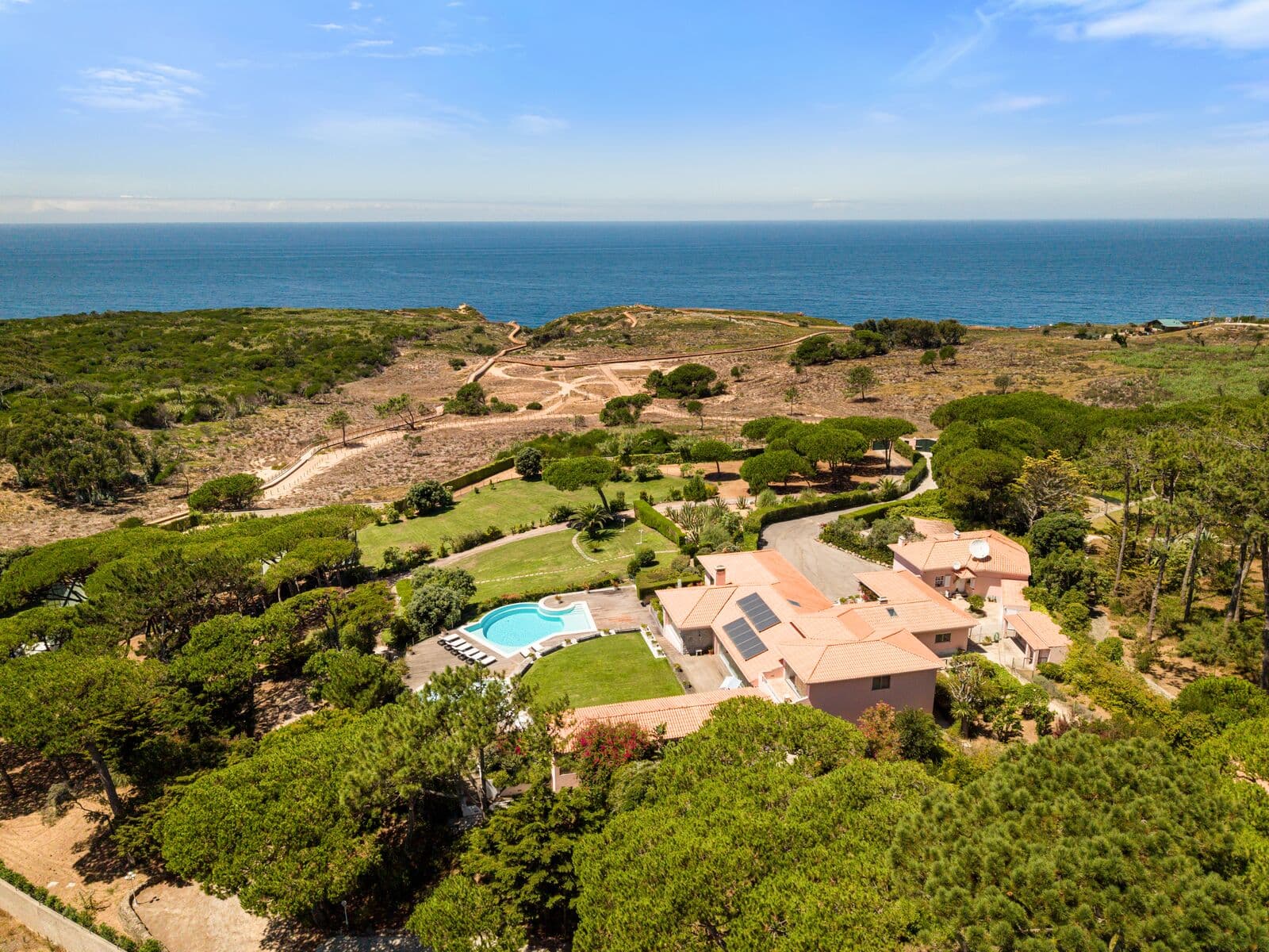 Moradia T4 + 6 com piscina, Sintra - Imagem 42