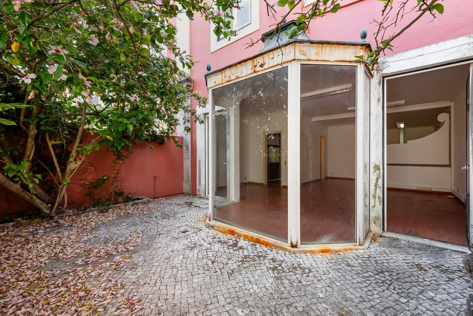 Apartamento T0 com terraço, Lapa, Lisboa - Imagem 3