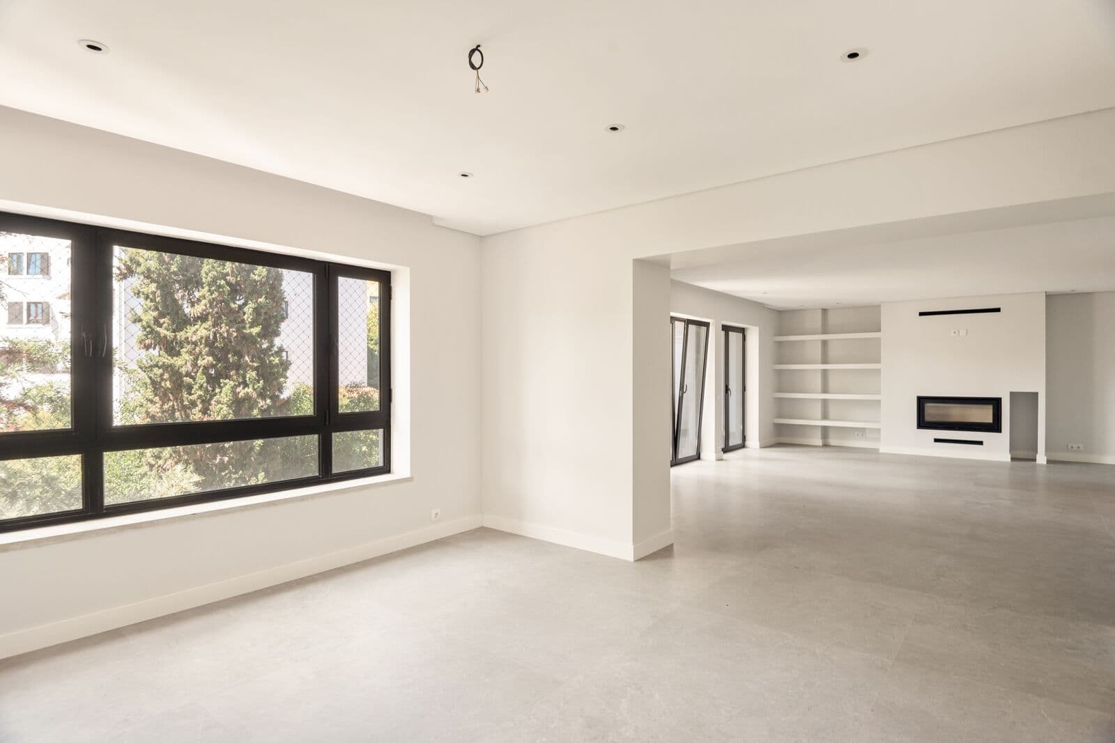 4 Bedroom Apartment with parking, Monte Estoril, Cascais - Image 5