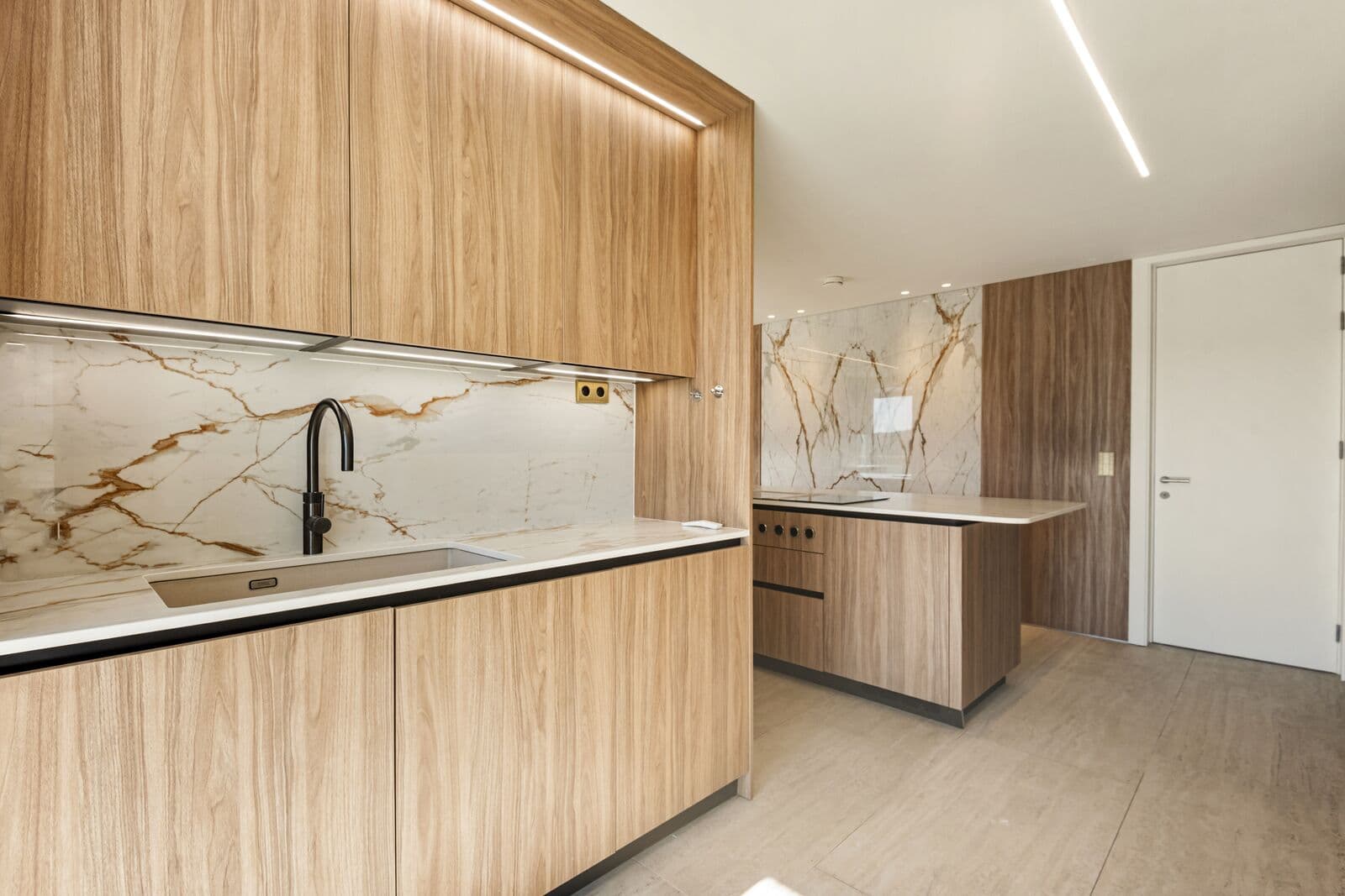 Penthouse T6 com piscina, Lisboa - Imagem 51