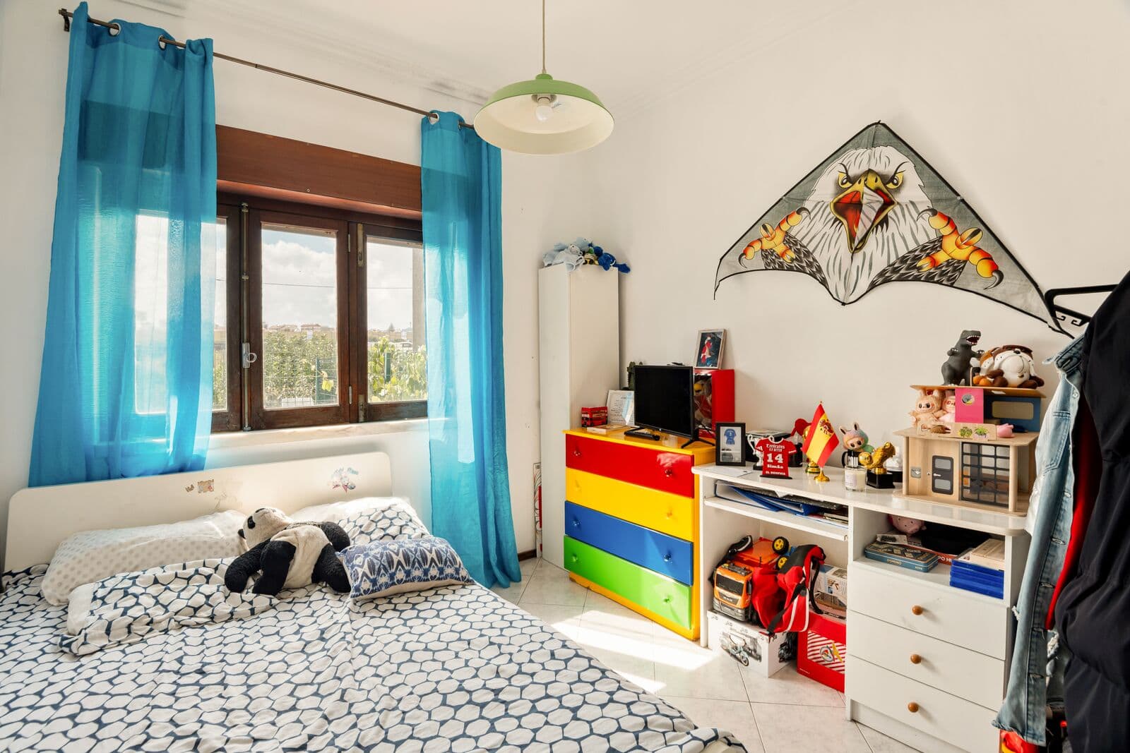 Maison bi-familiale 6 + 1 pièces avec jardin, Loures - Image 11