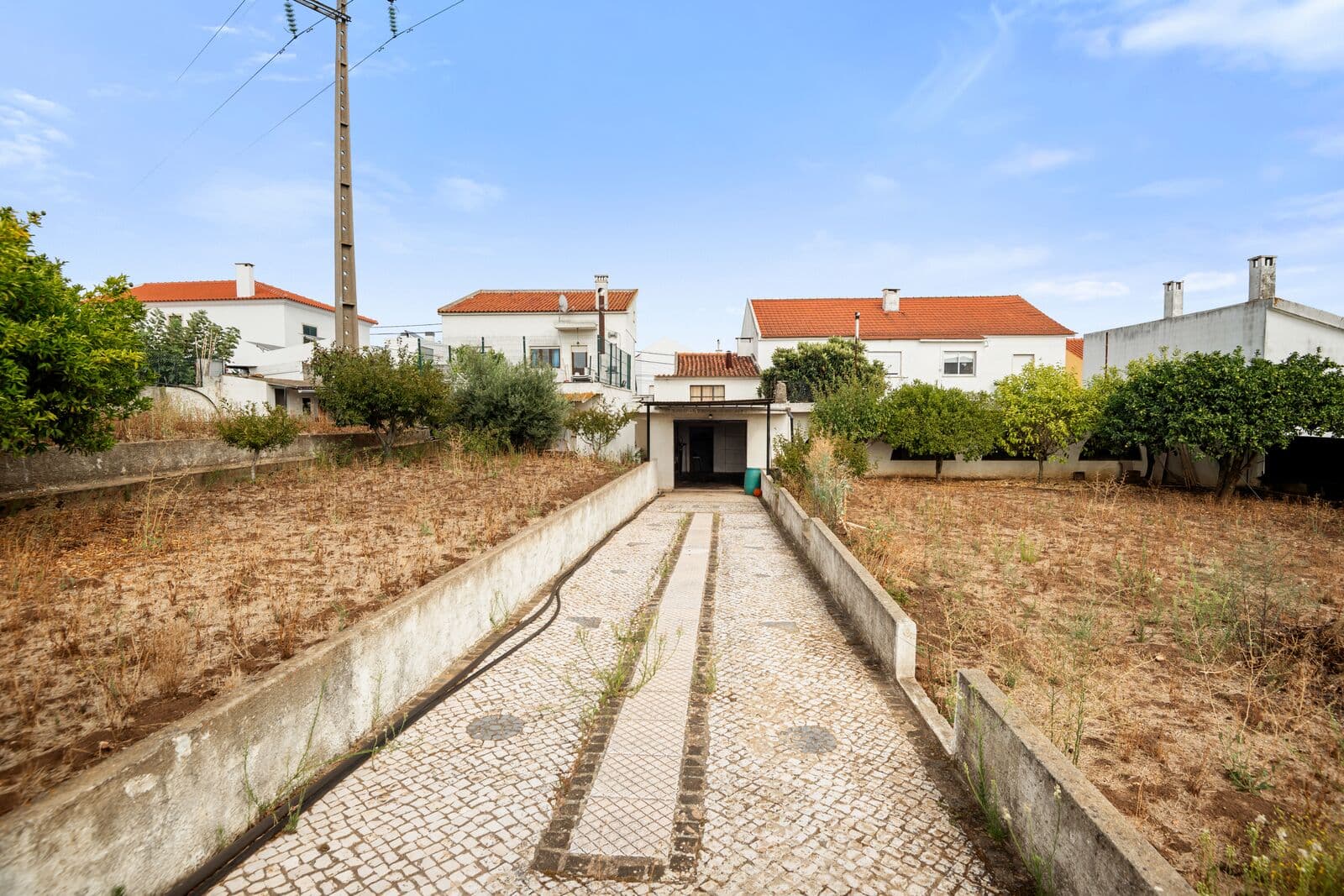 Maison bi-familiale 6 + 1 pièces avec jardin, Loures - Image 19