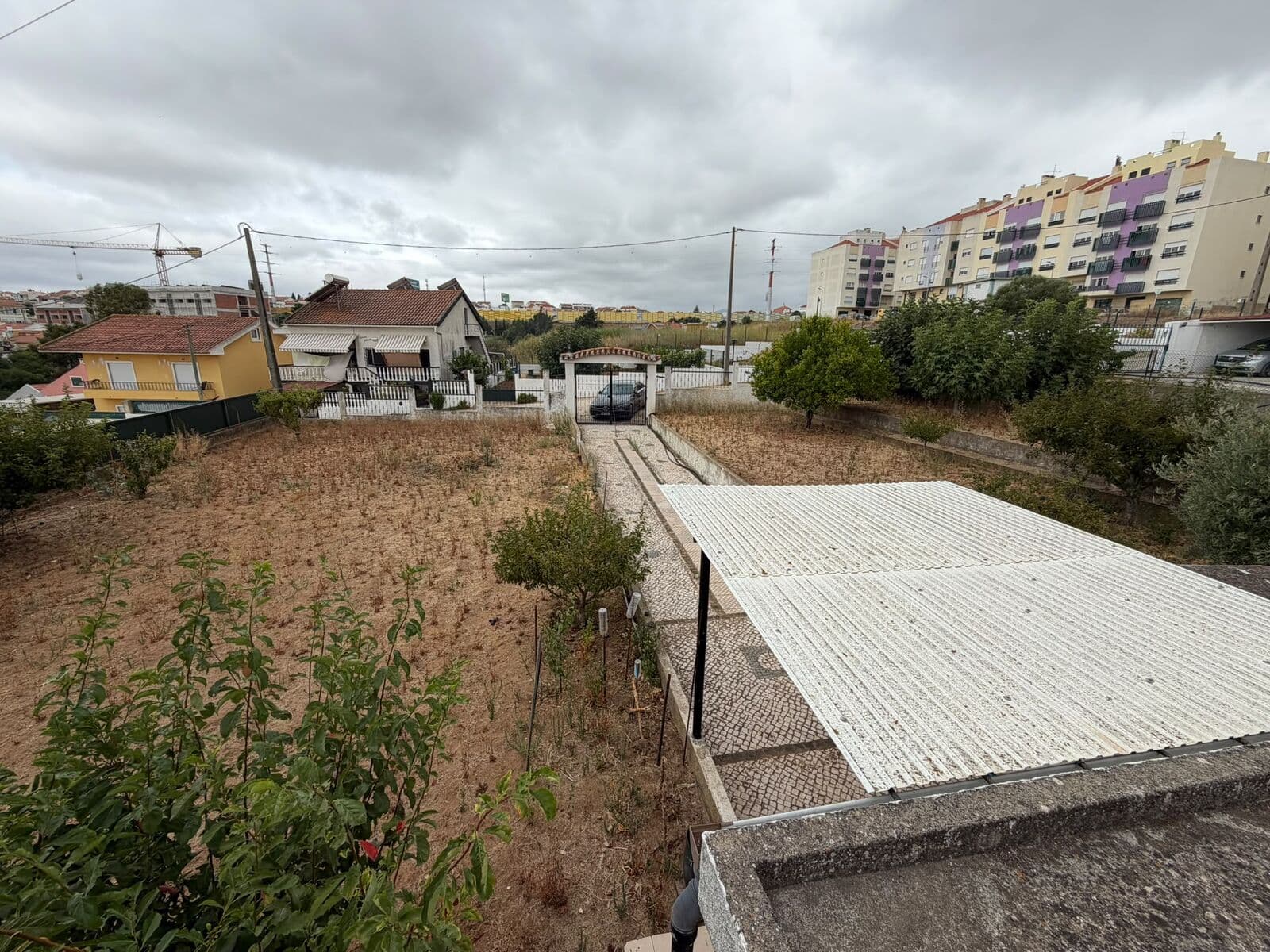 Maison bi-familiale 6 + 1 pièces avec jardin, Loures - Image 6