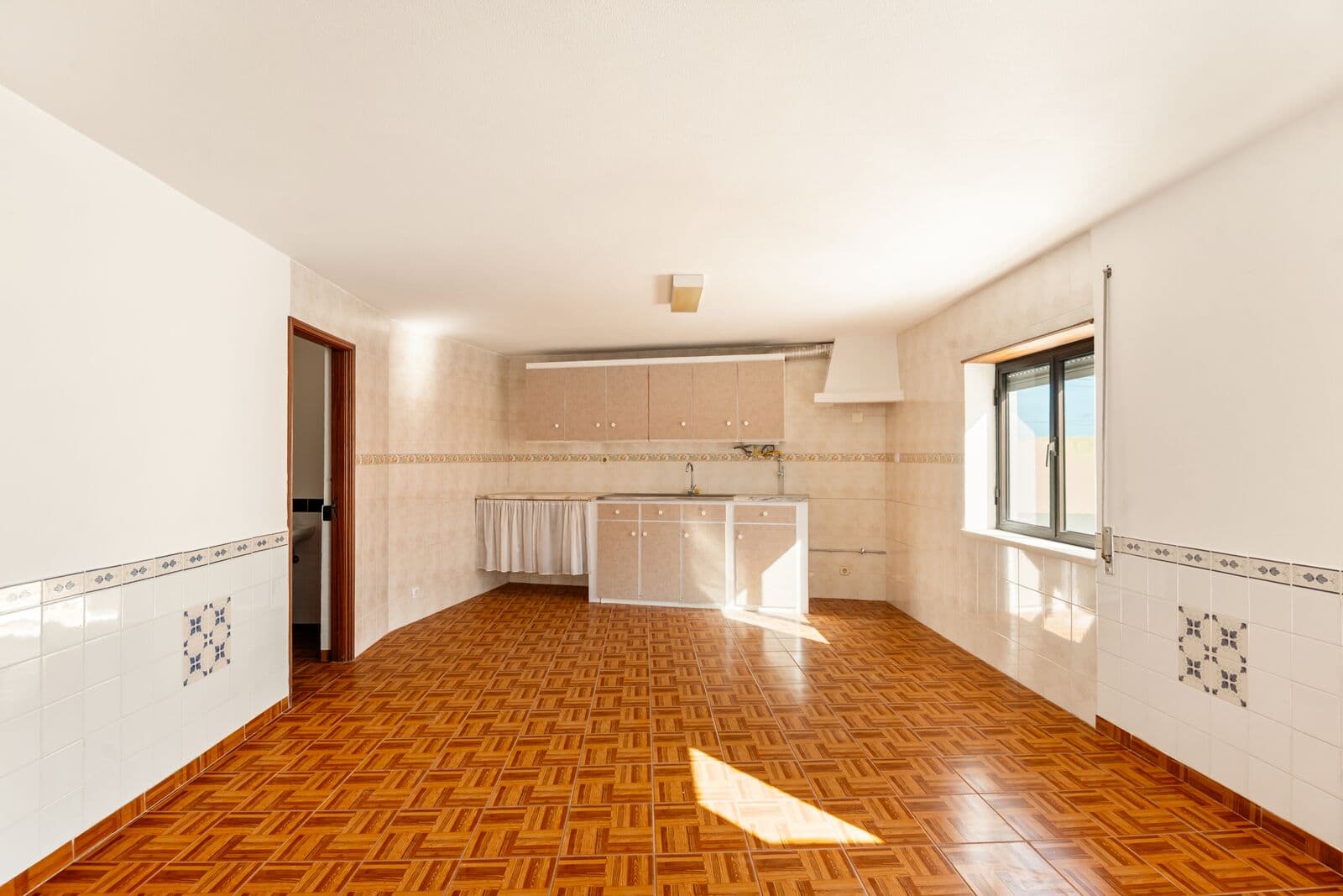 Maison isolée 15 pièces avec vue, Peniche - Image 8