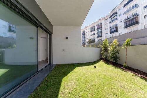 PF41502 - 1 Bedroom Apartment with garden, Carcavelos, Cascais - Image 32