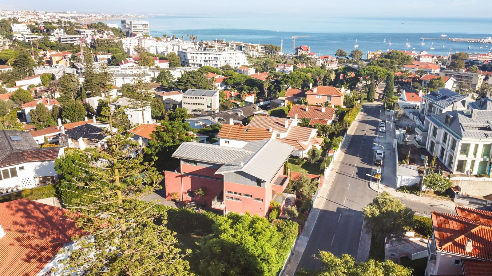 6 Bedroom House, Cascais - Image 3