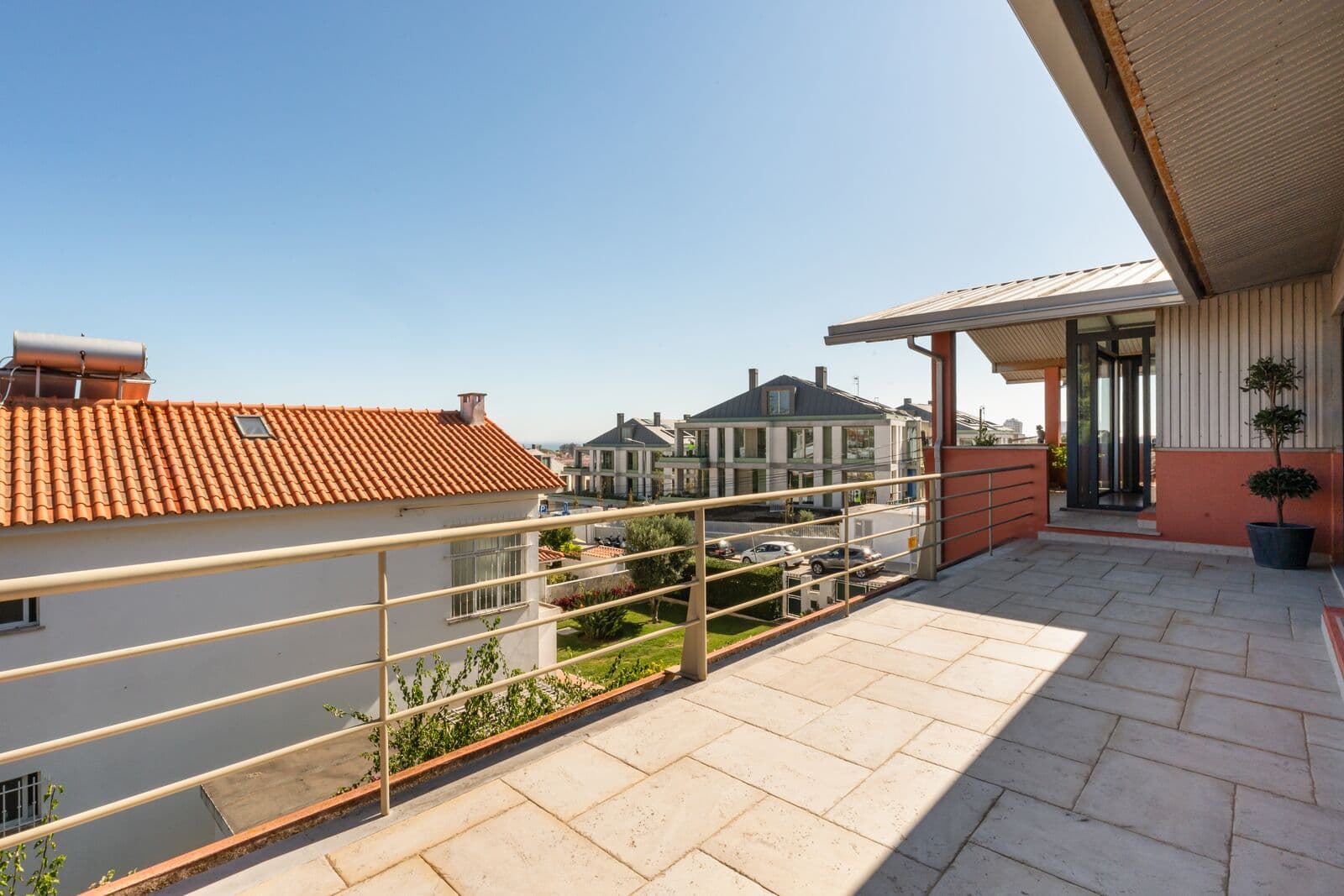 6 Bedroom House, Cascais - Image 15