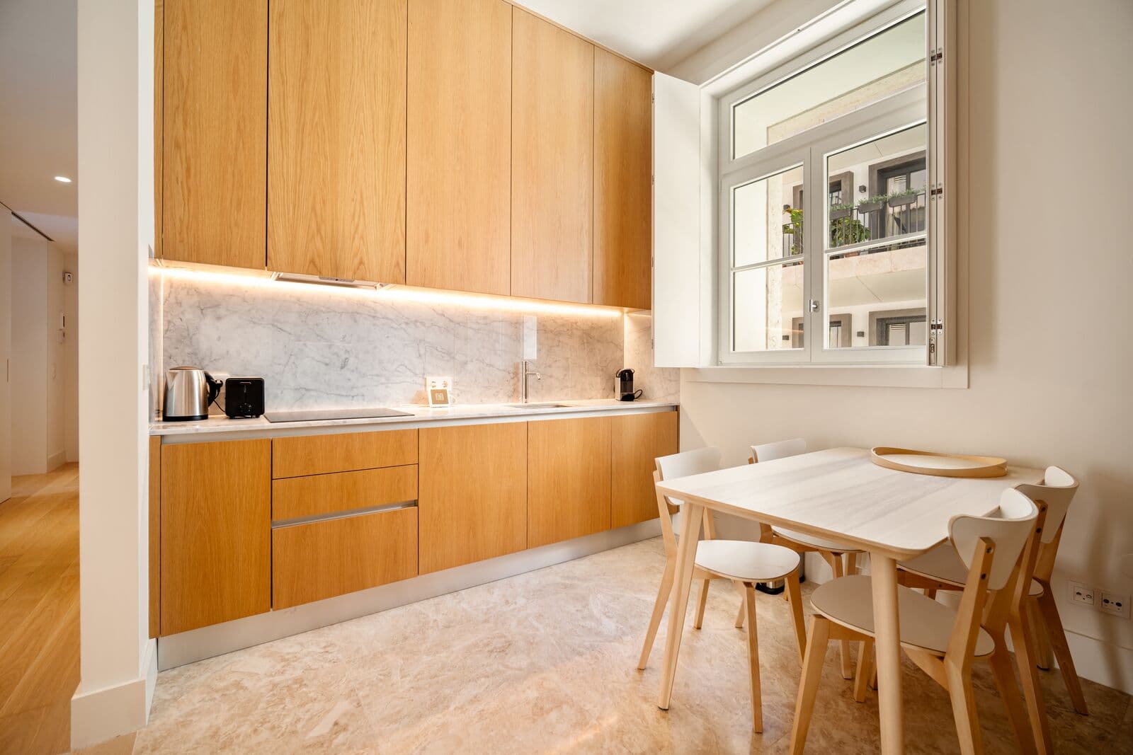2 Bedroom Apartment new, Chiado, Lisboa - Image 7