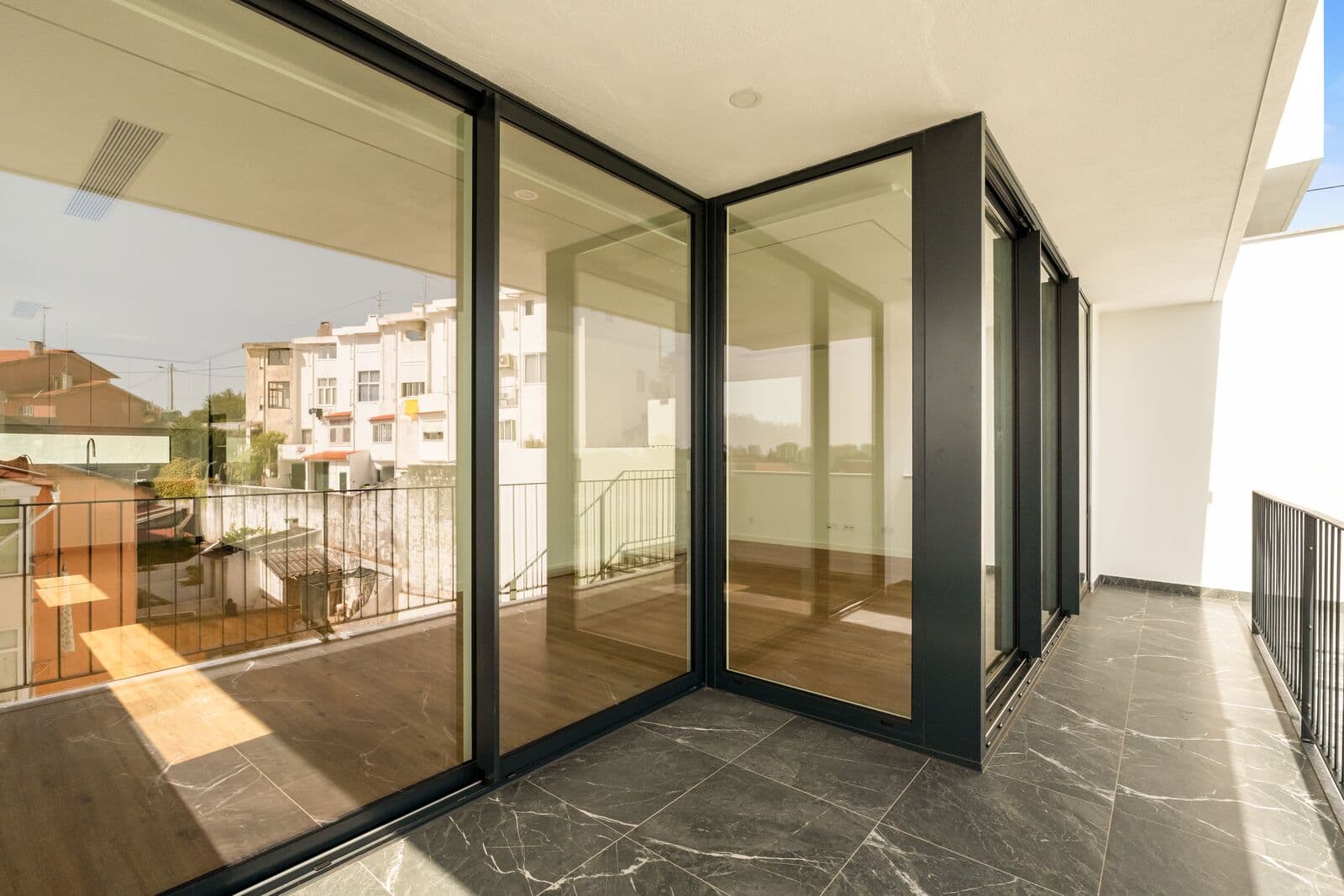 Moradia T4 + 1 novo, Amoreira (Estoril), Cascais - Imagem 11