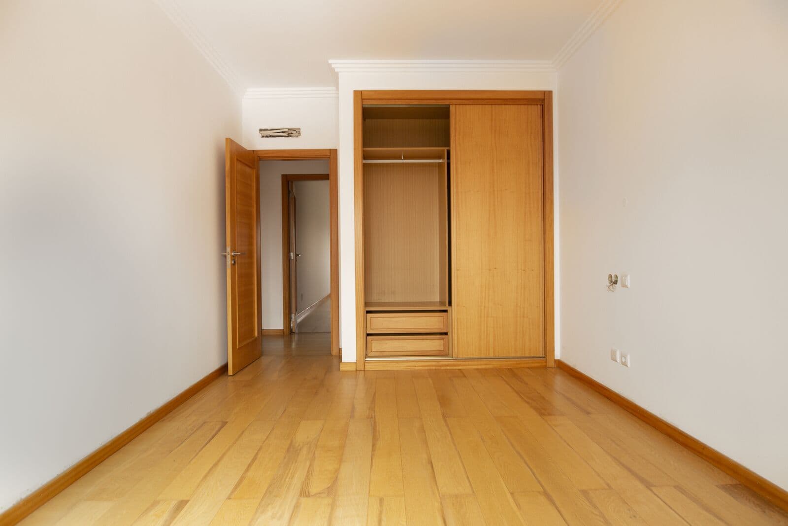Apartamento T4 com jardim, Paço de Arcos, Oeiras - Imagem 10