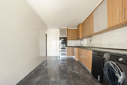 PF41542 - 4 Bedroom Apartment with garden, Paço de Arcos, Oeiras - Image 13
