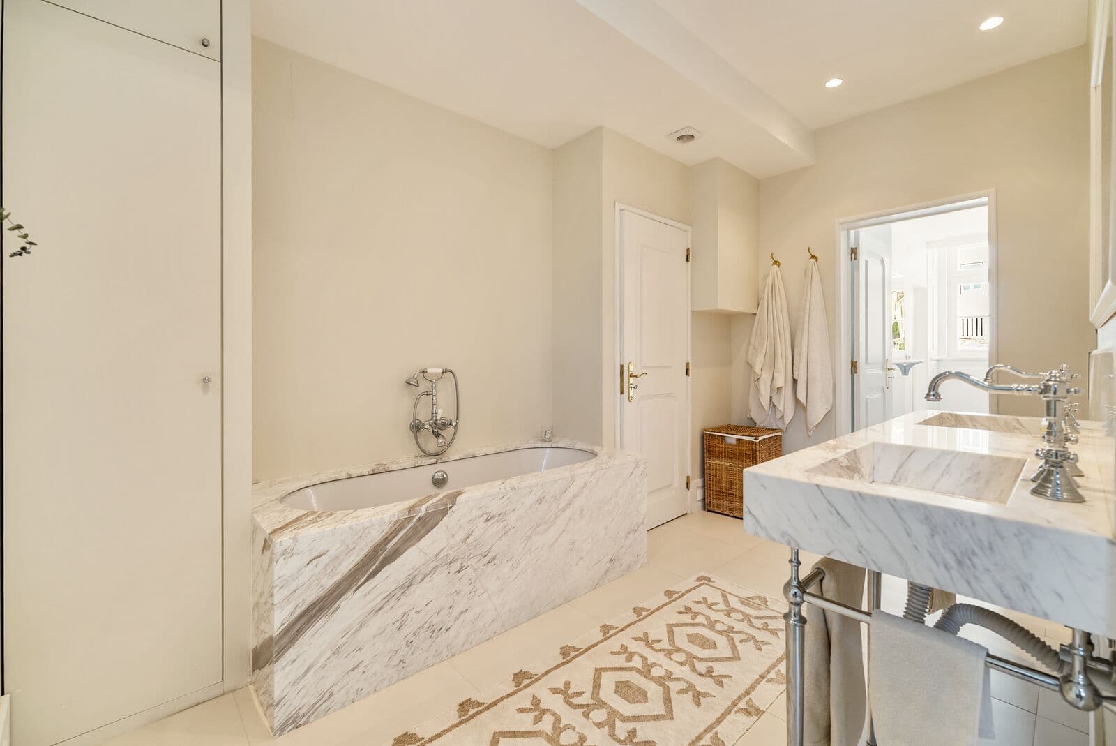 Apartamento T2 com vista, Castelo, Lisboa - Imagem 19
