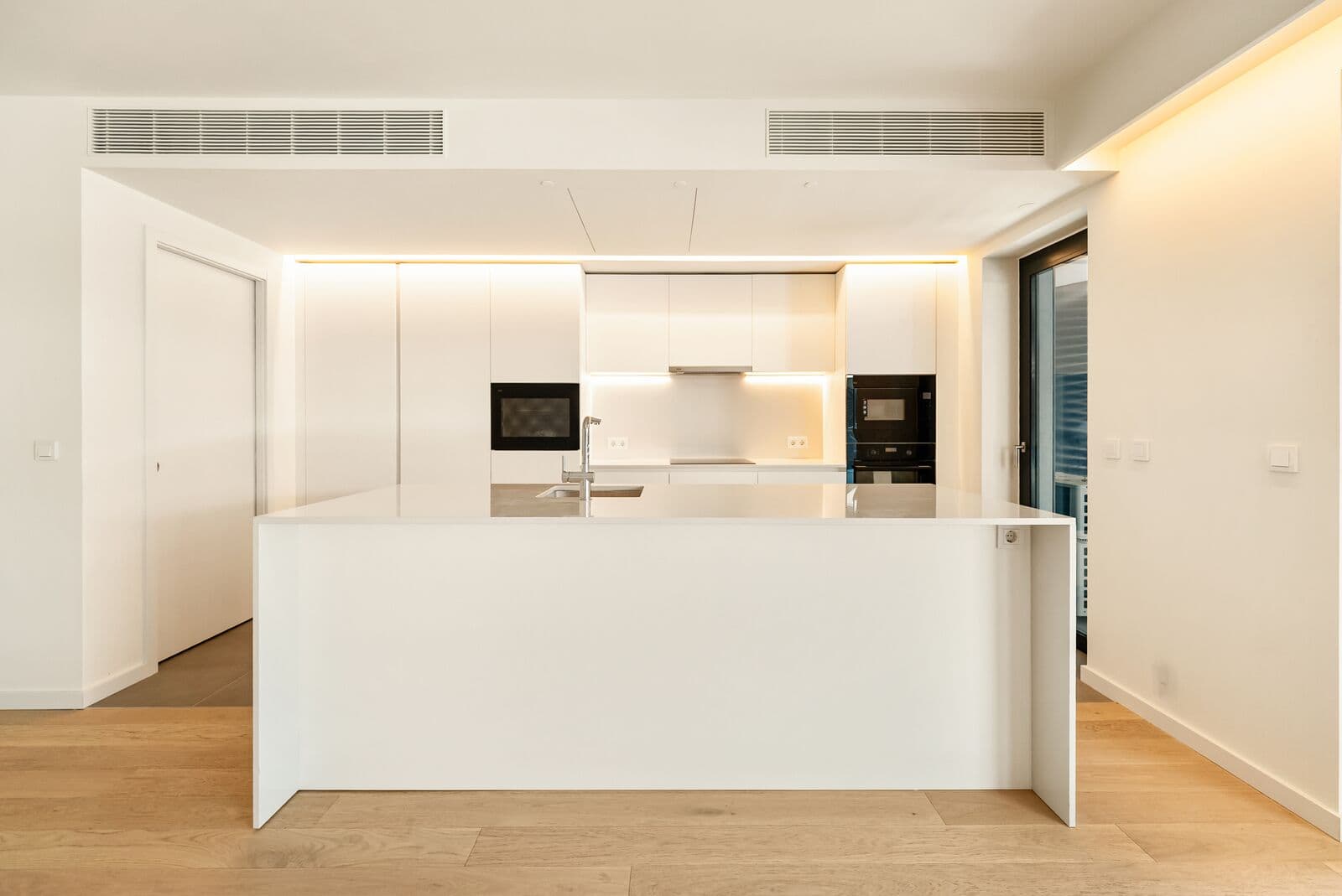 Apartamento T3 com piscina, Praça de Espanha, Lisboa - Imagem 13